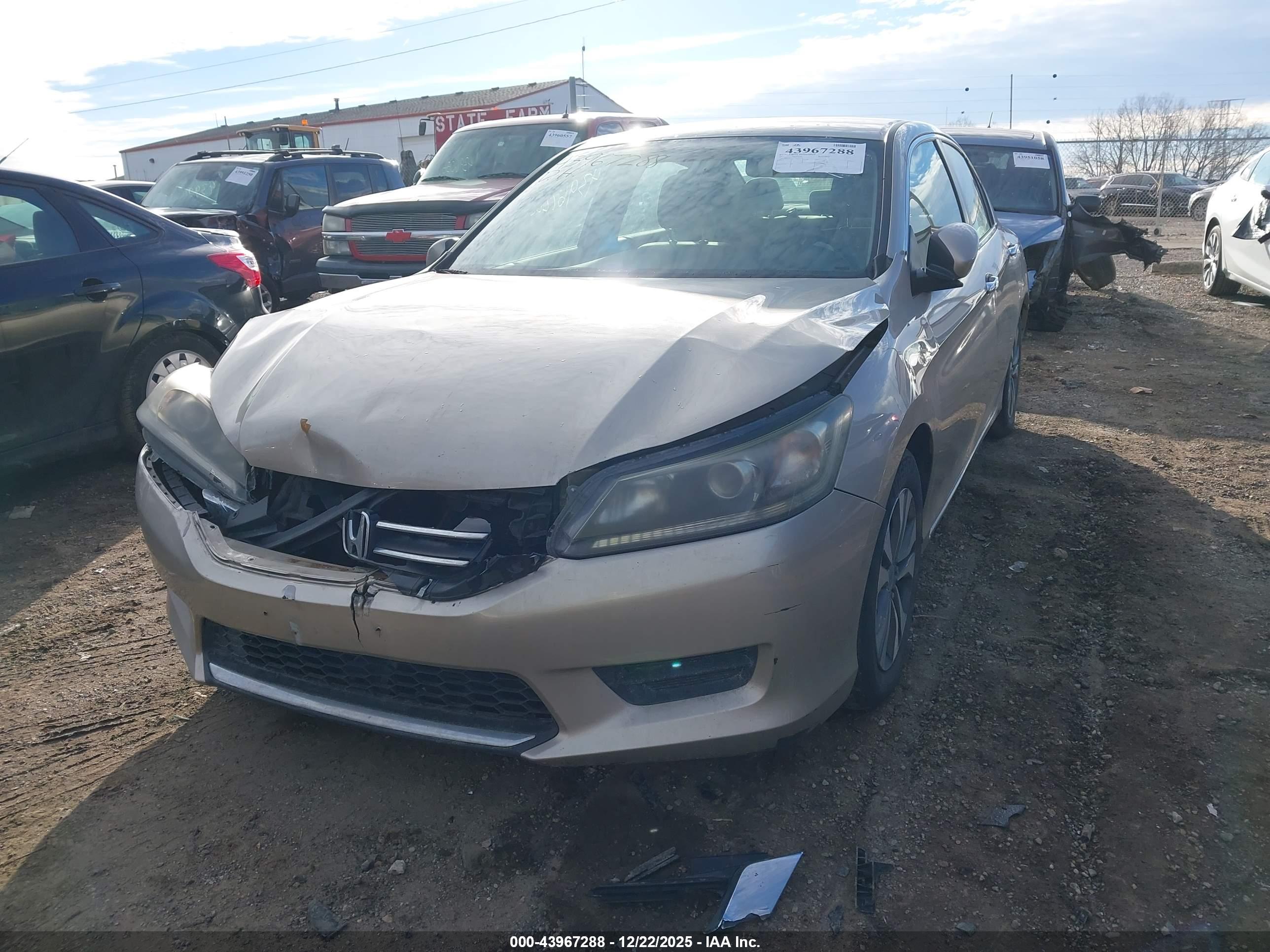 HONDA ACCORD image 2