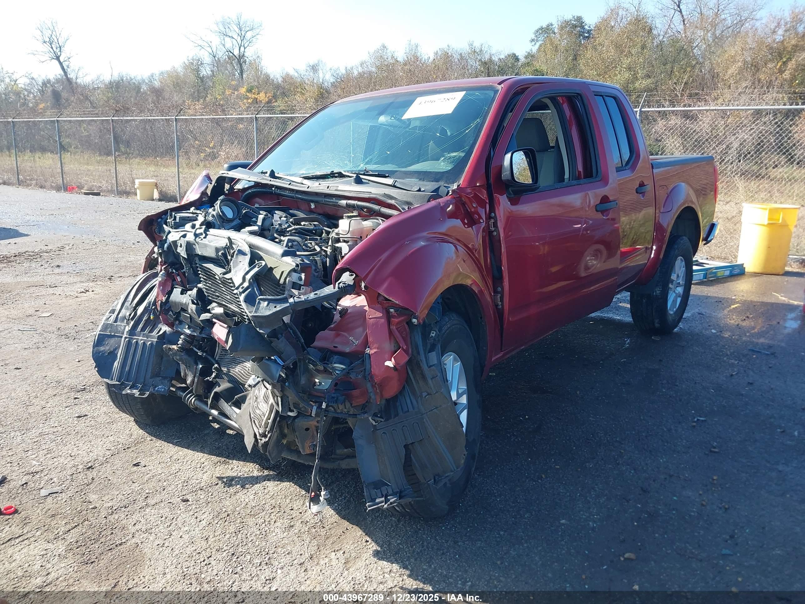 NISSAN FRONTIER image 2
