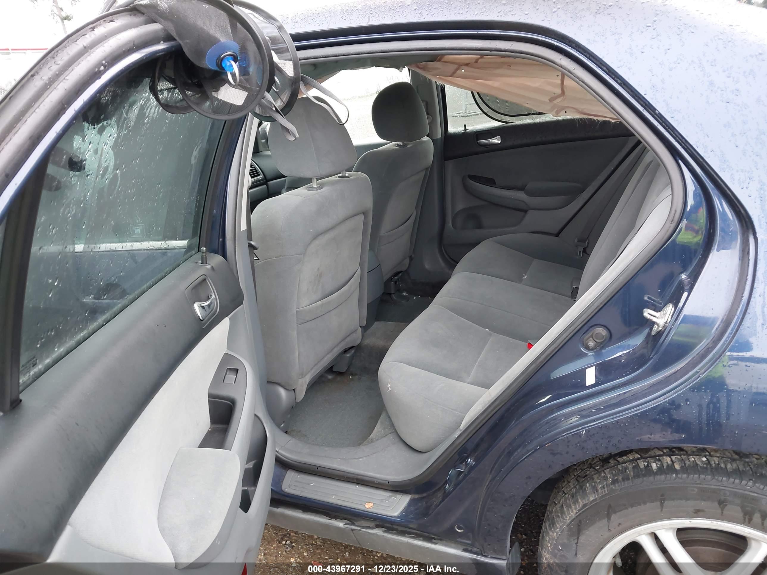 HONDA ACCORD image 8