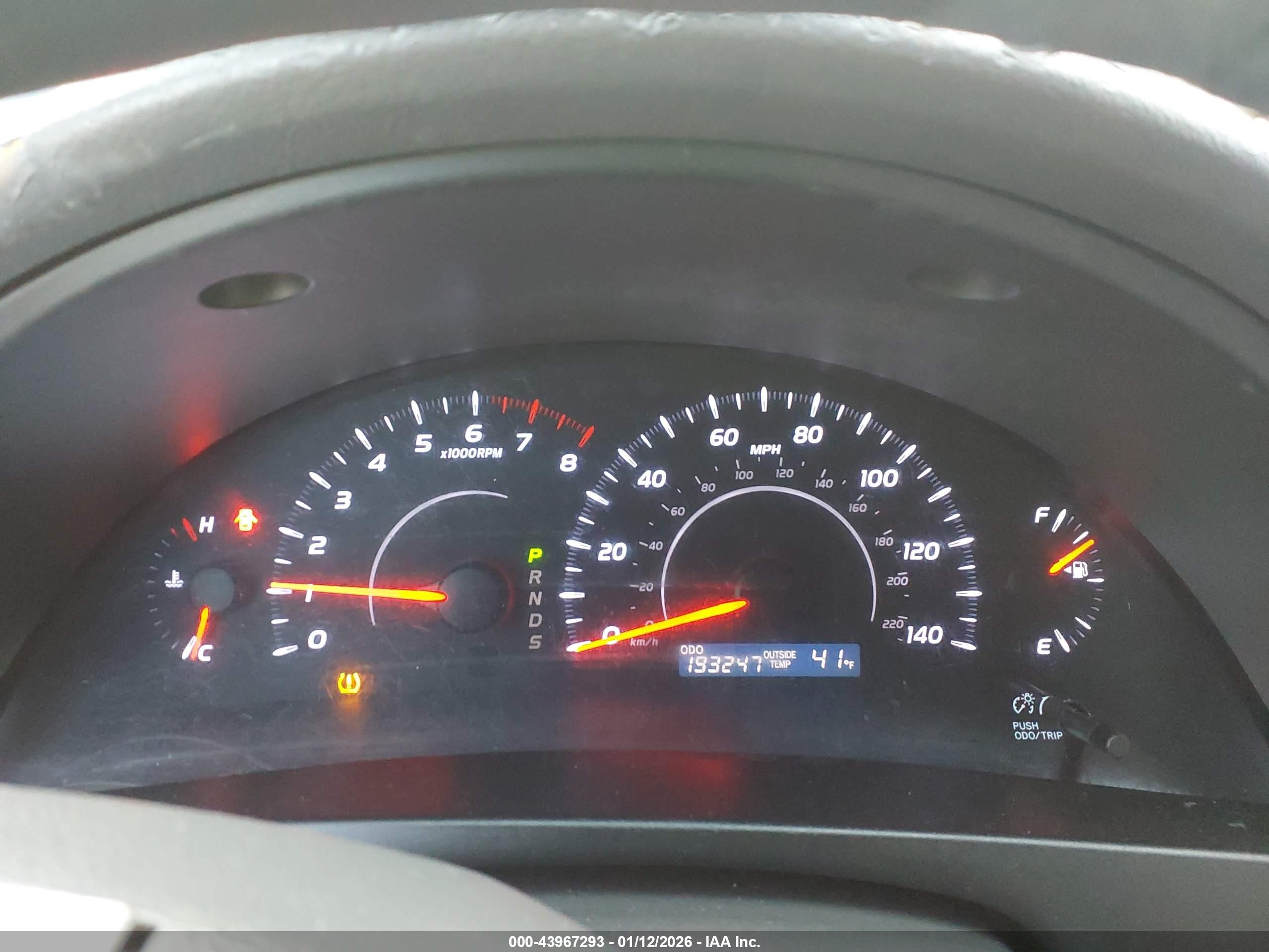 TOYOTA CAMRY image 7