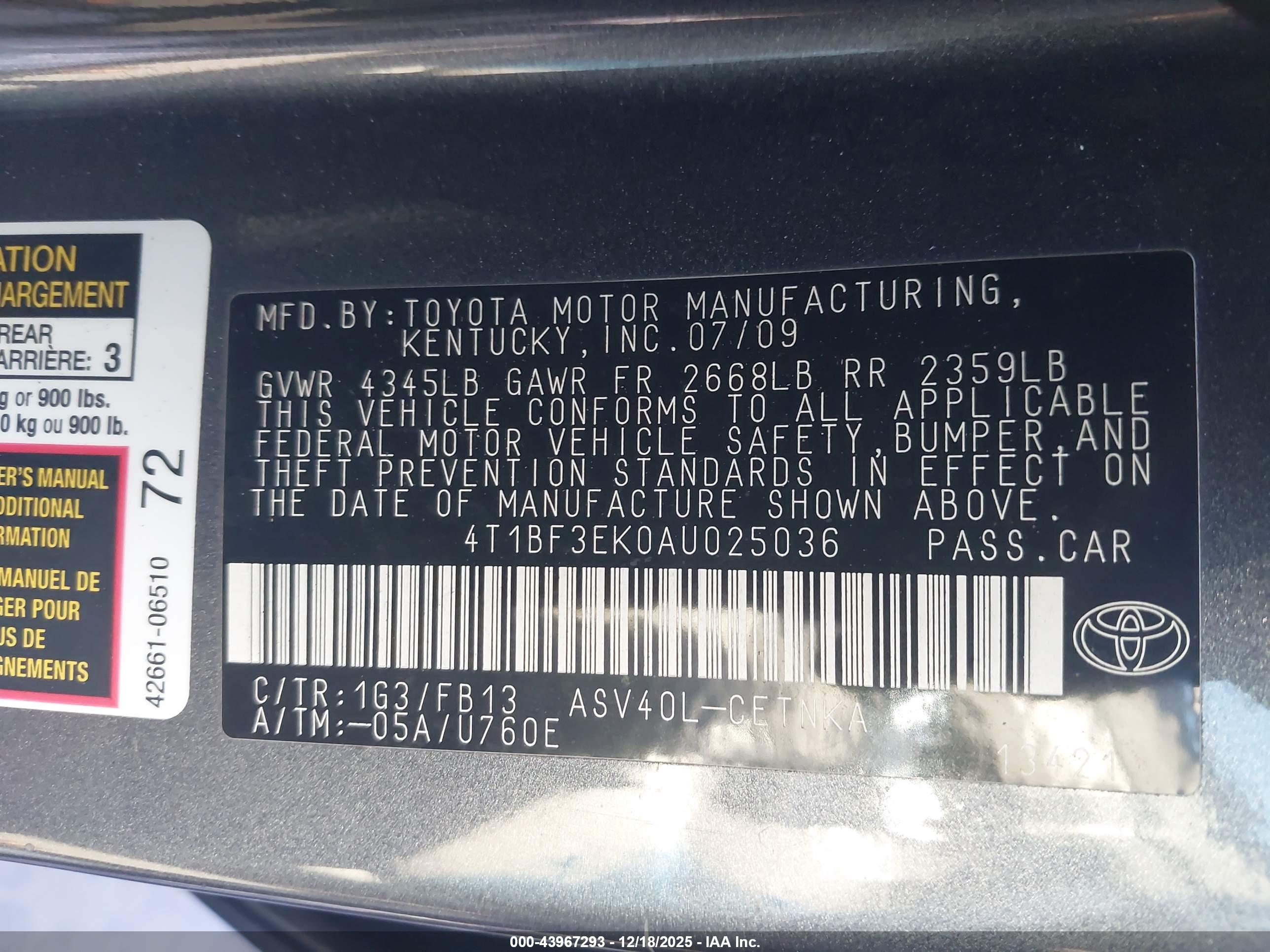 TOYOTA CAMRY image 9
