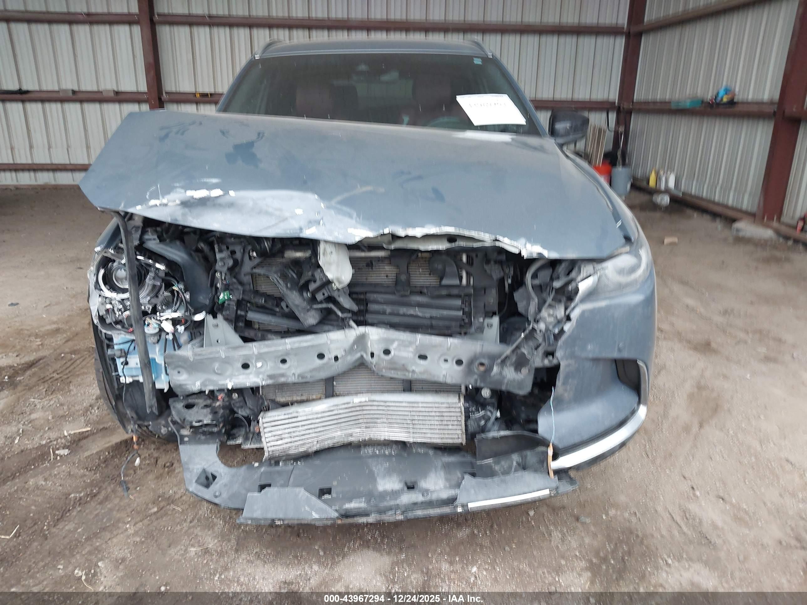 MAZDA CX-9 image 6