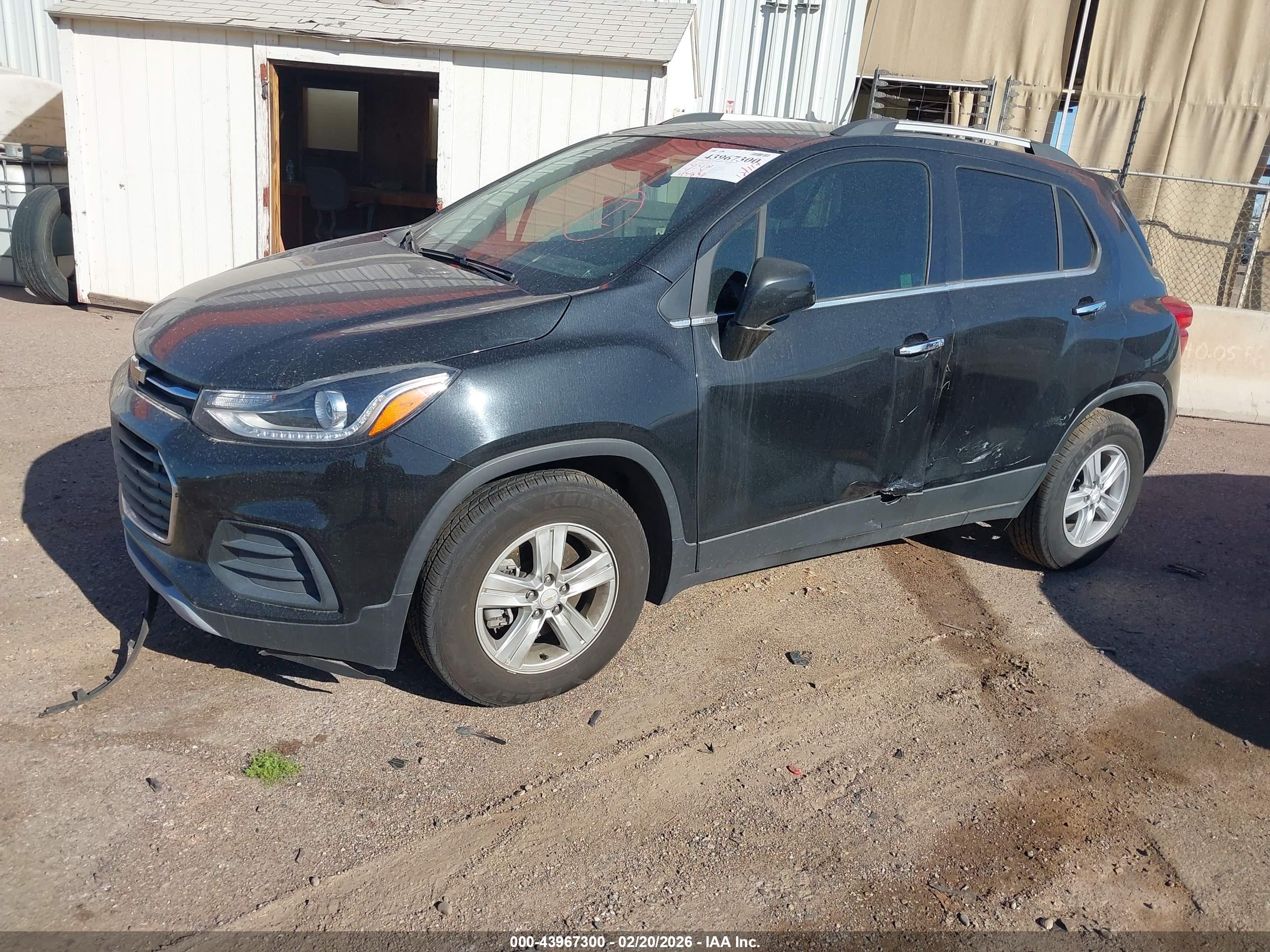 CHEVROLET TRAX image 2