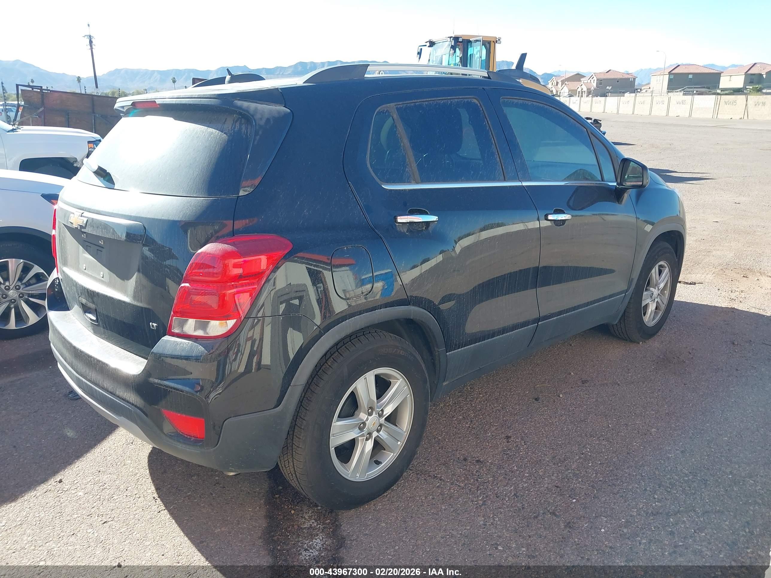 CHEVROLET TRAX image 4