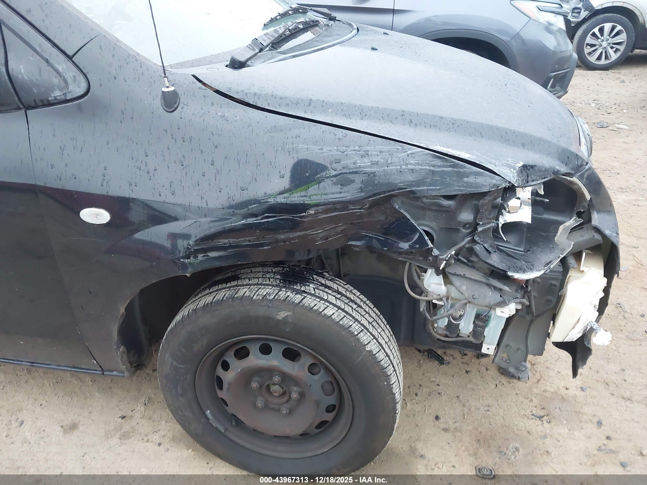 MAZDA MPV image 6