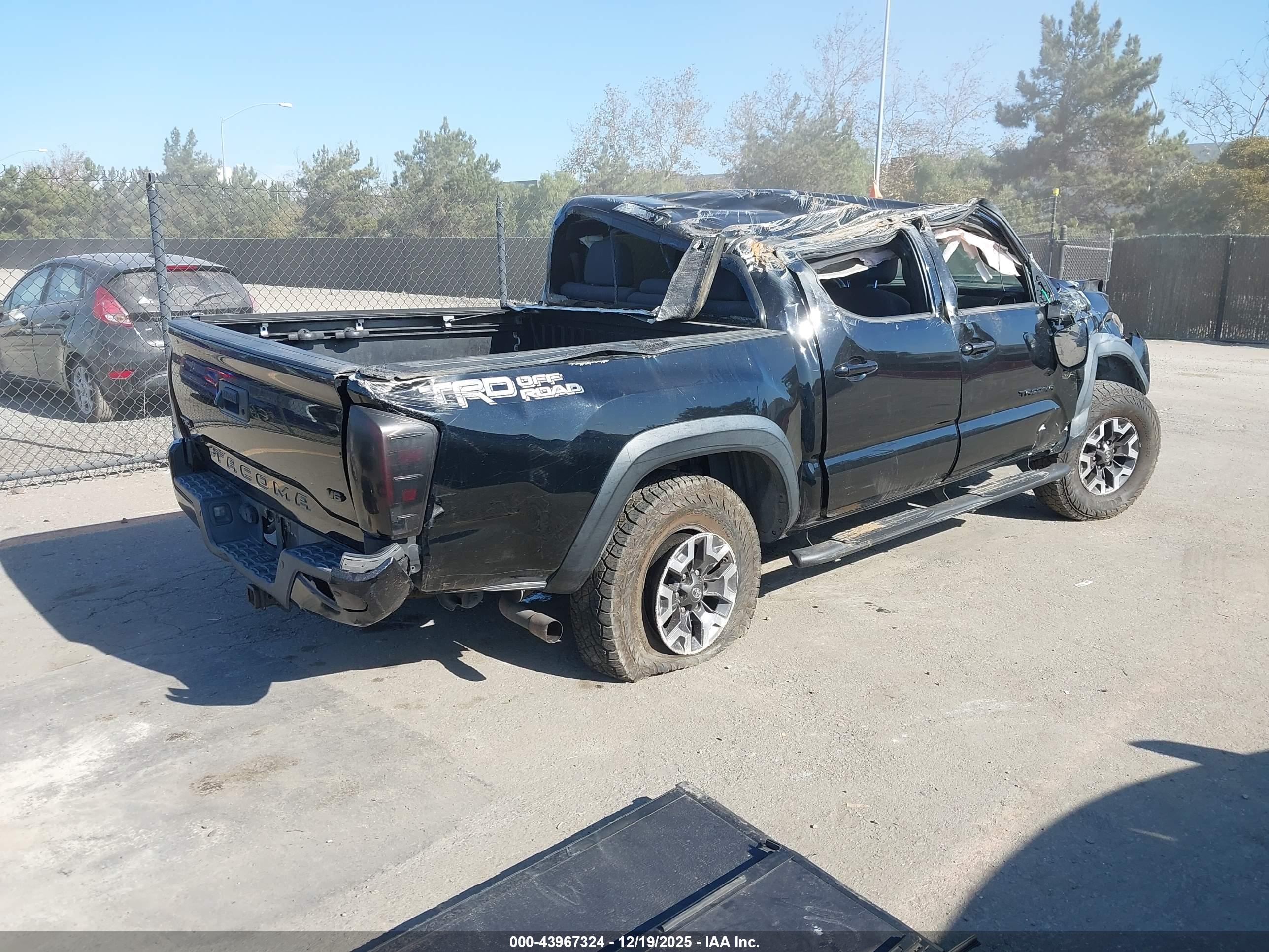 TOYOTA TACOMA image 4