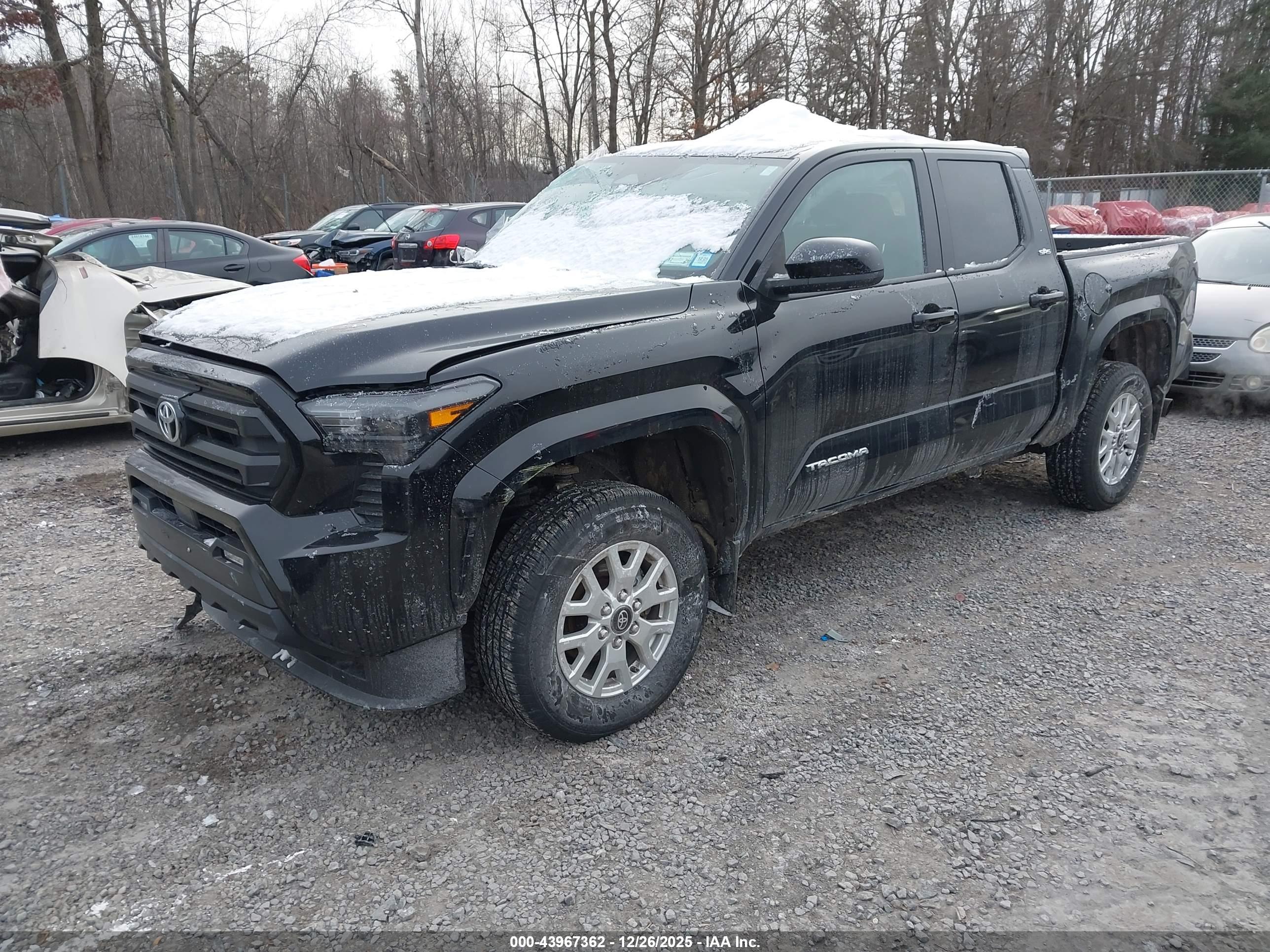 TOYOTA TACOMA image 2