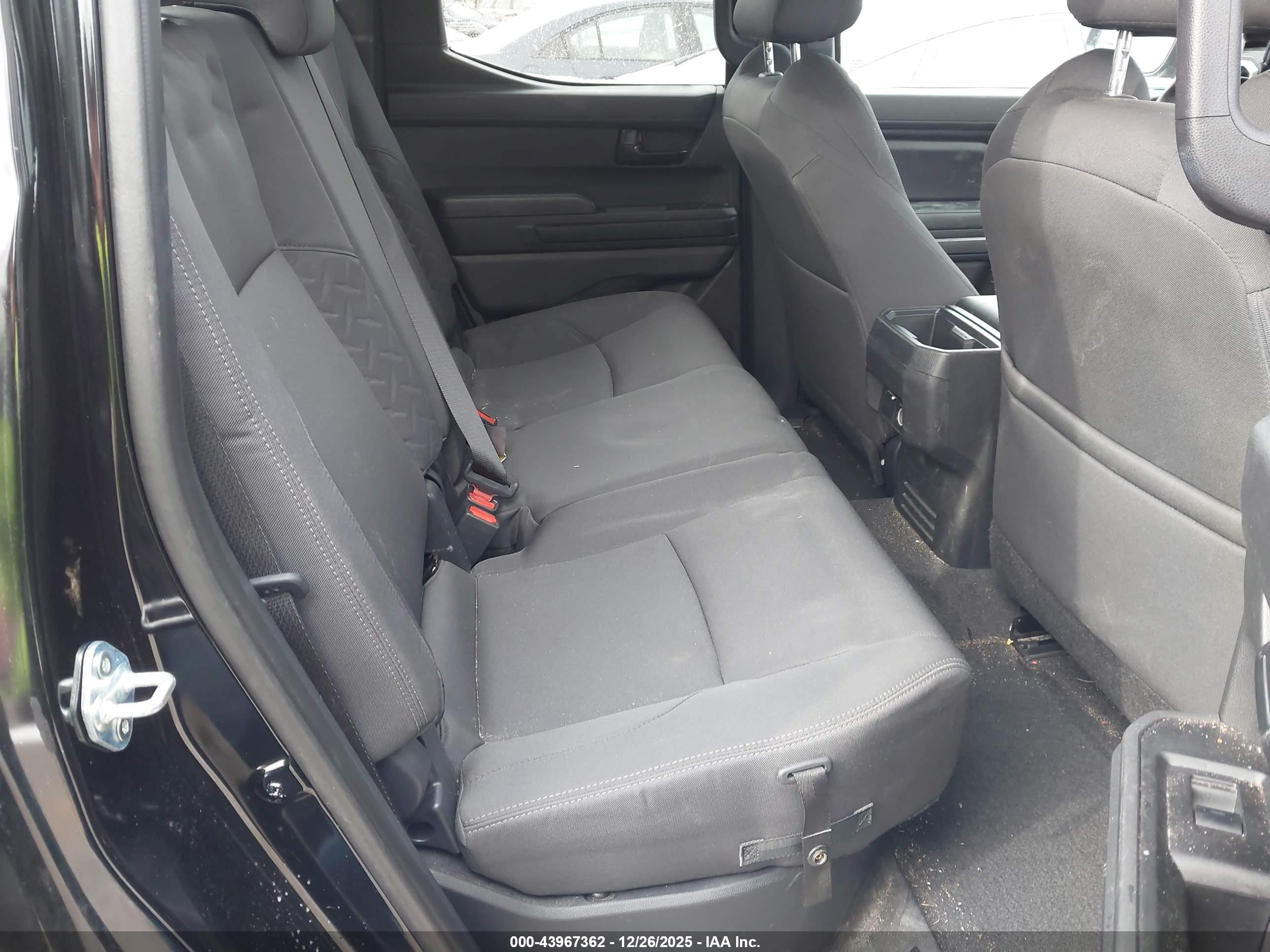TOYOTA TACOMA image 8