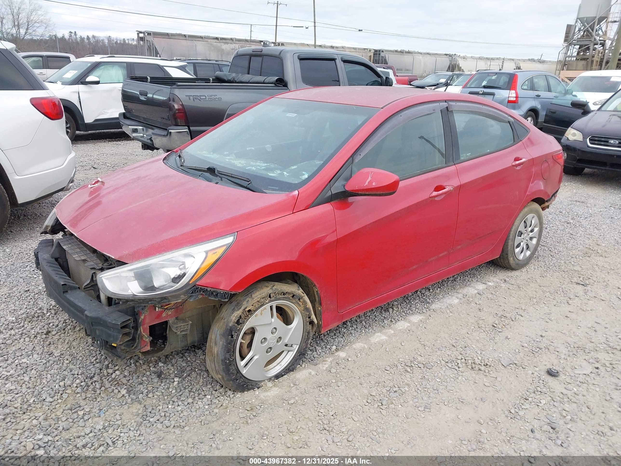 HYUNDAI ACCENT image 2