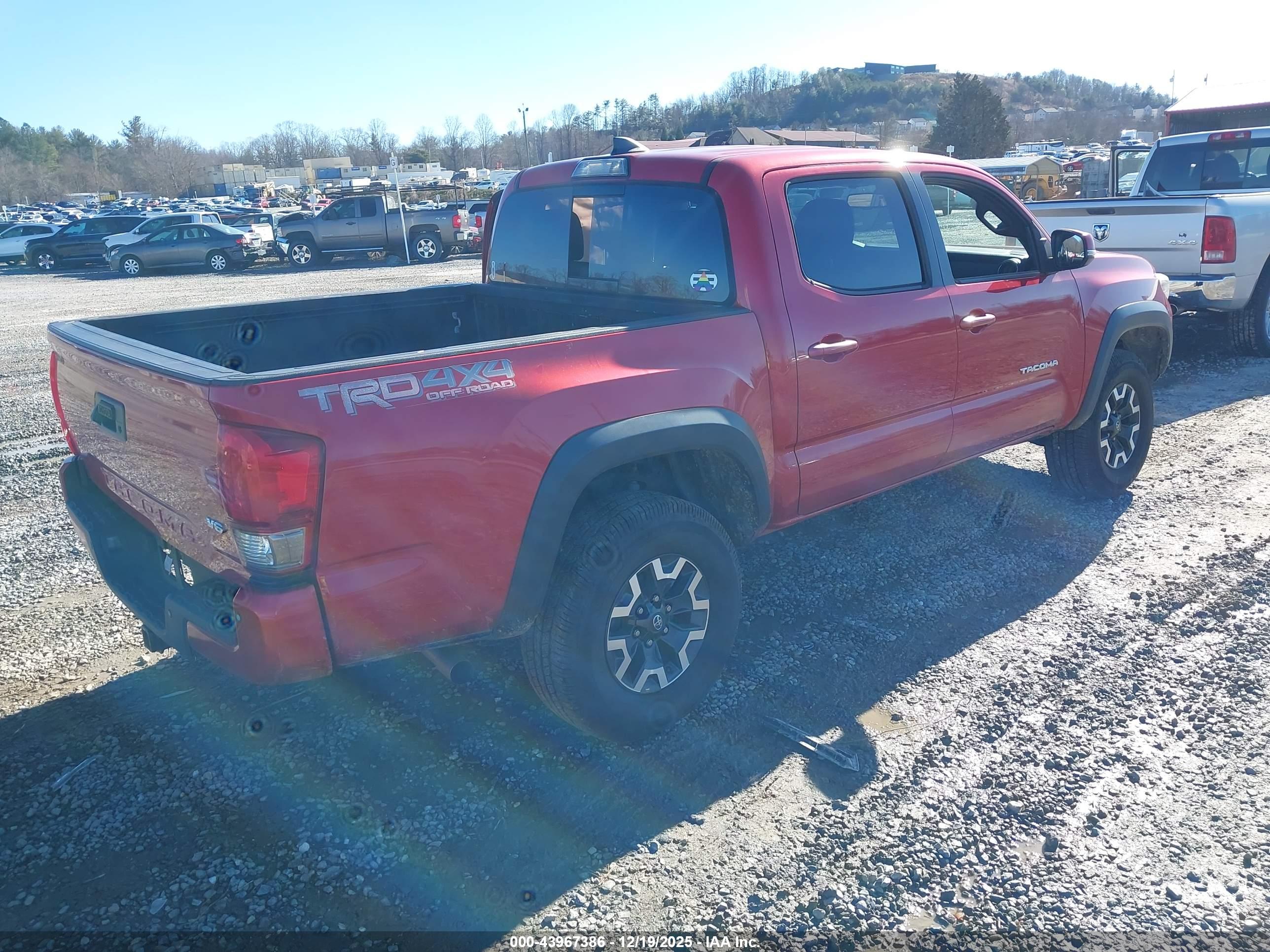 TOYOTA TACOMA image 4