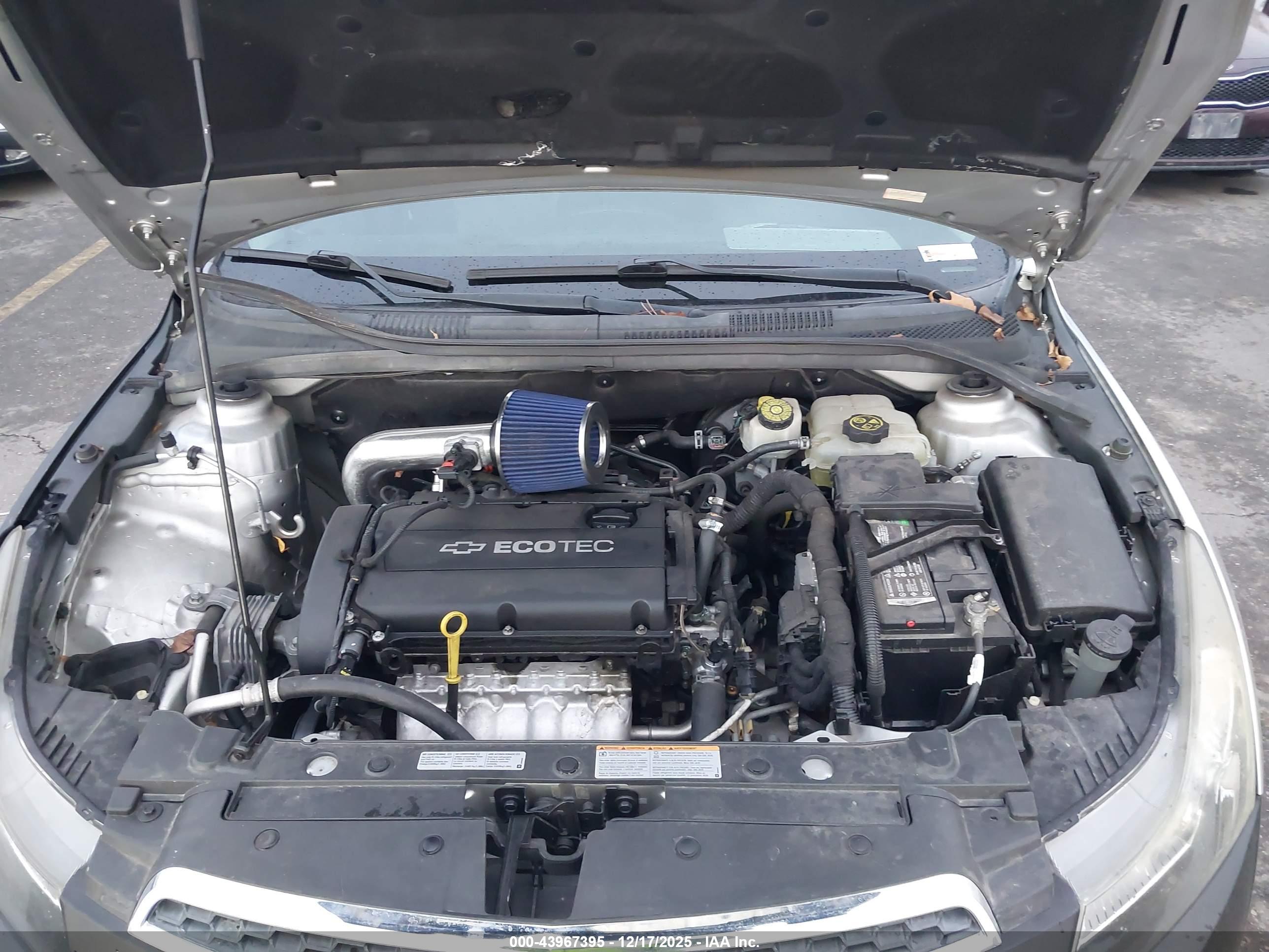 CHEVROLET CRUZE image 10