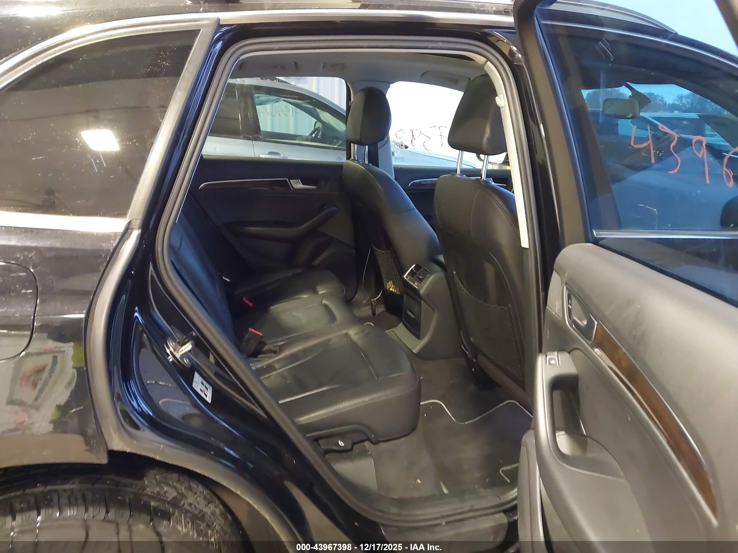 AUDI Q5 image 8