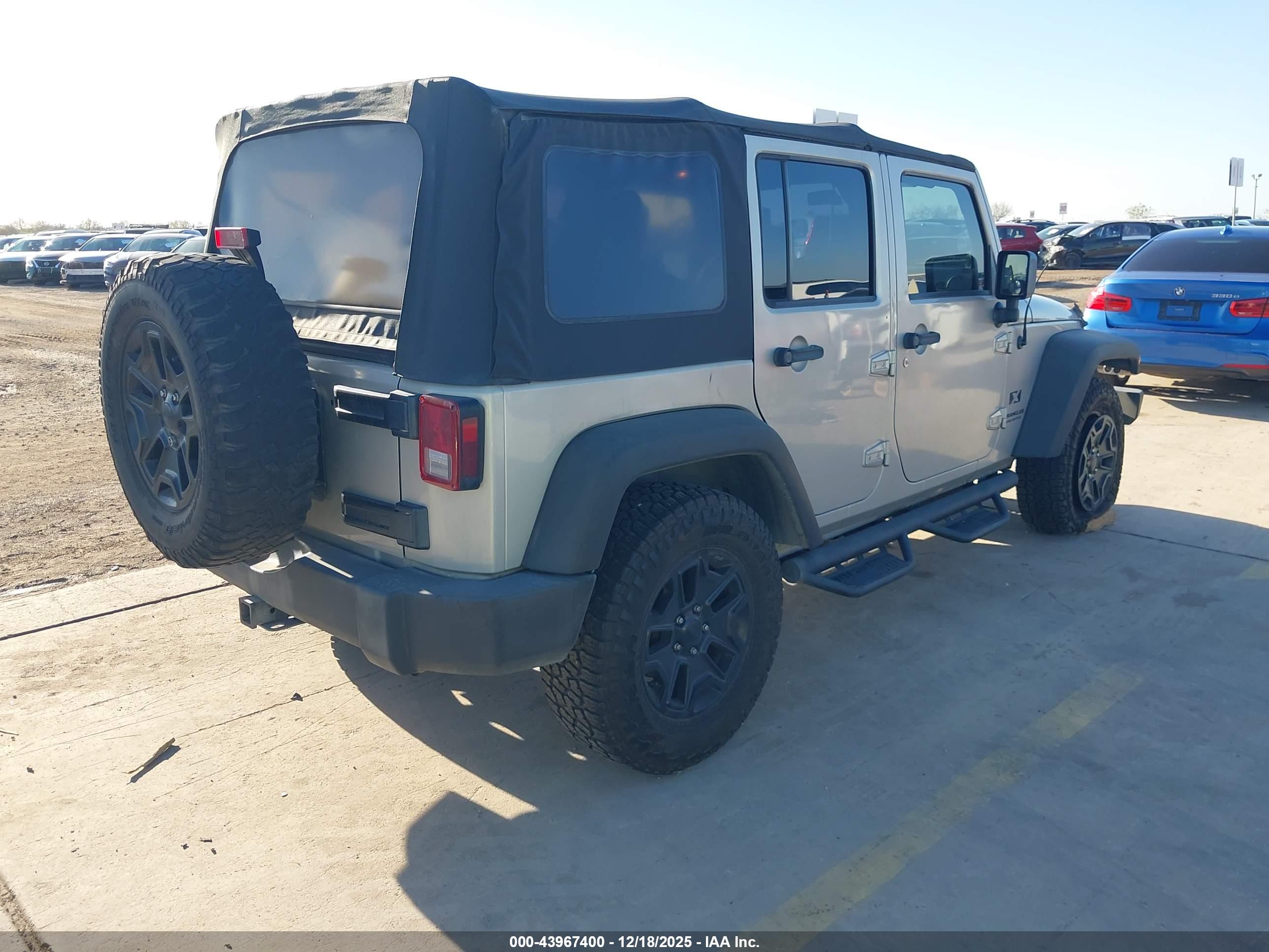 JEEP WRANGLER image 4