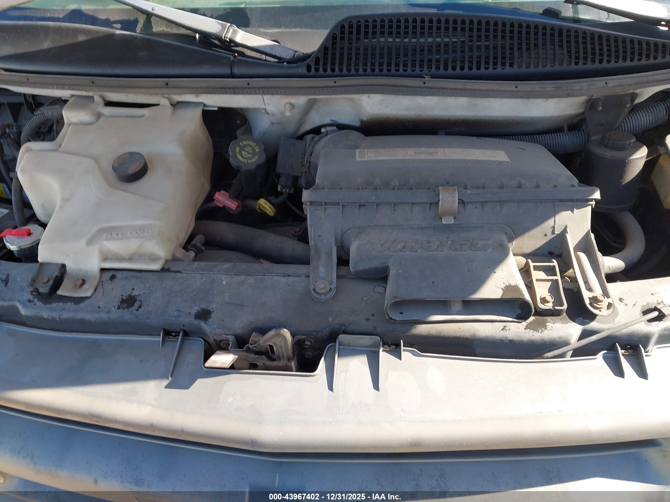 CHEVROLET EXPRESS image 10