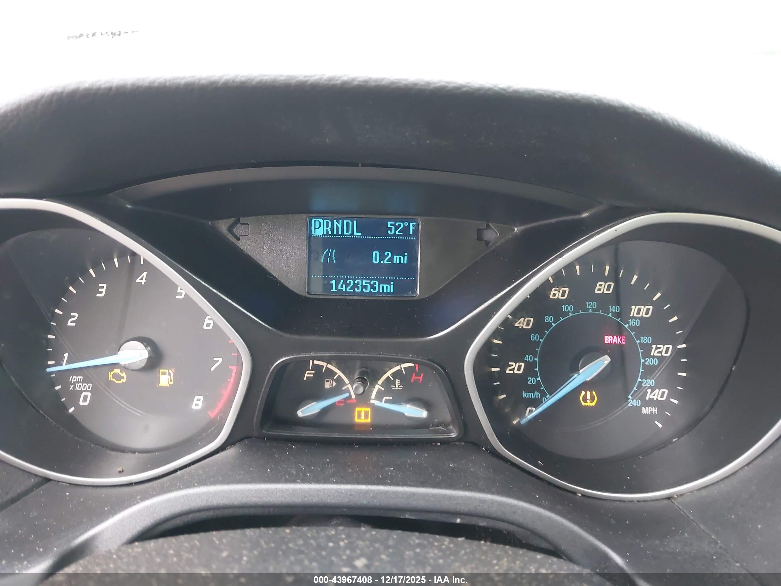 FORD FOCUS image 7