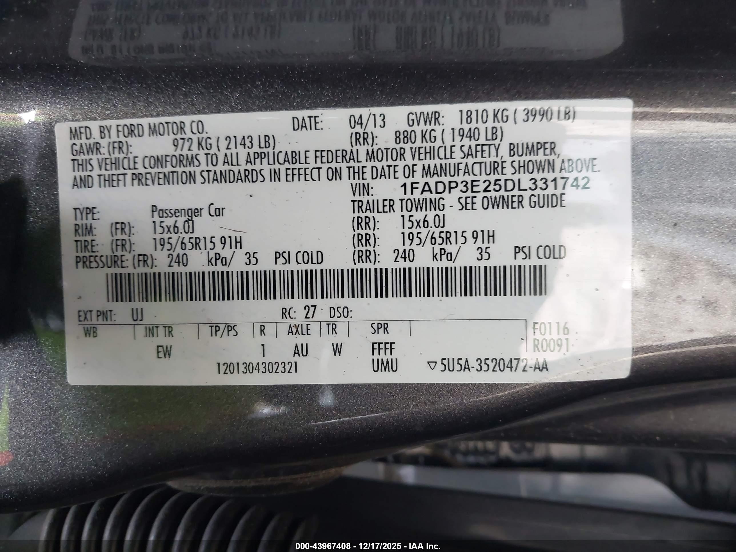 FORD FOCUS image 9