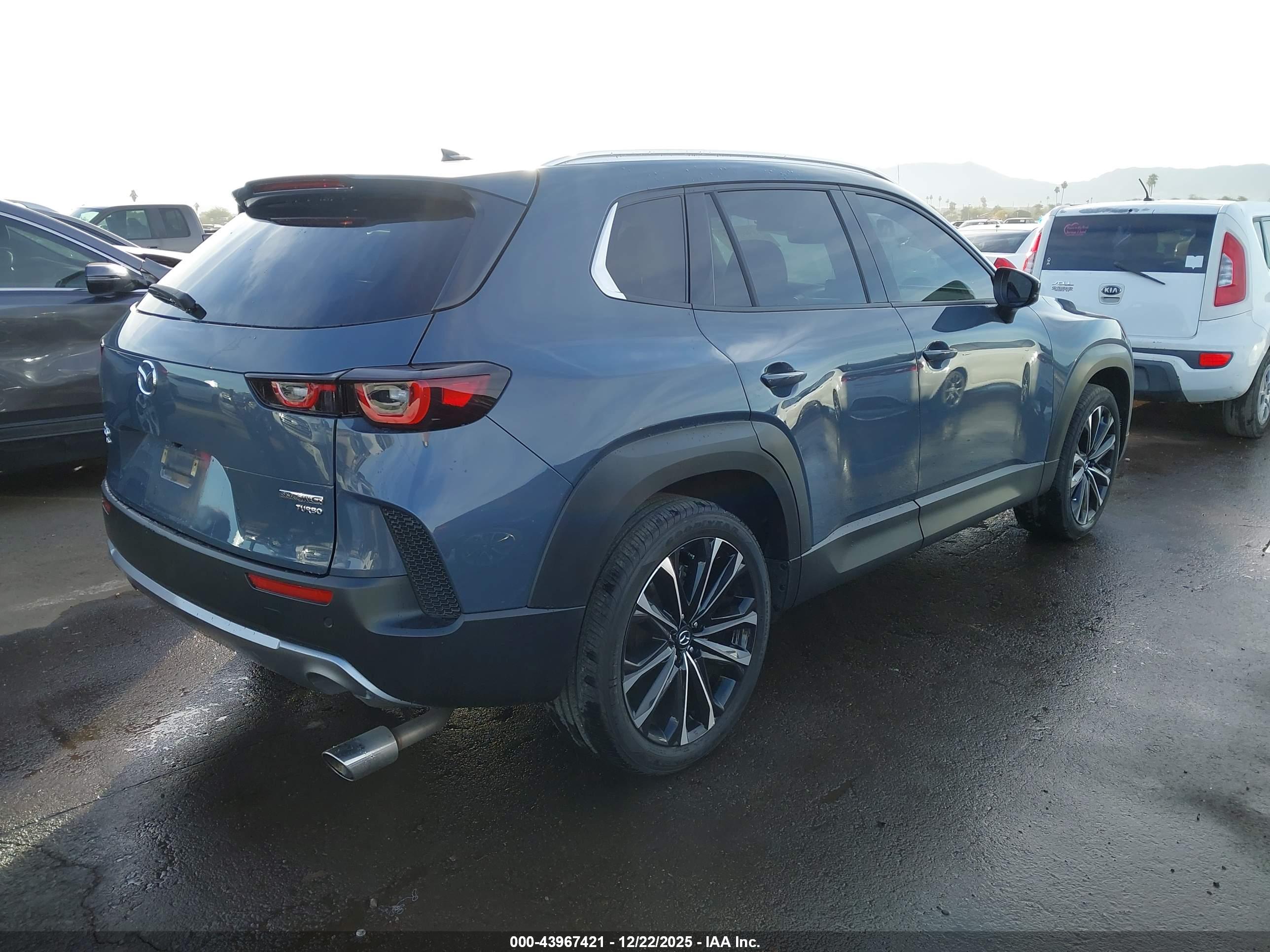 MAZDA CX-50 image 4