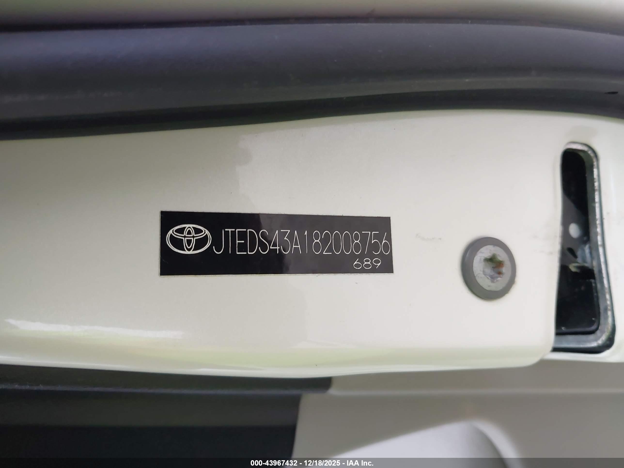 TOYOTA HIGHLANDER image 9