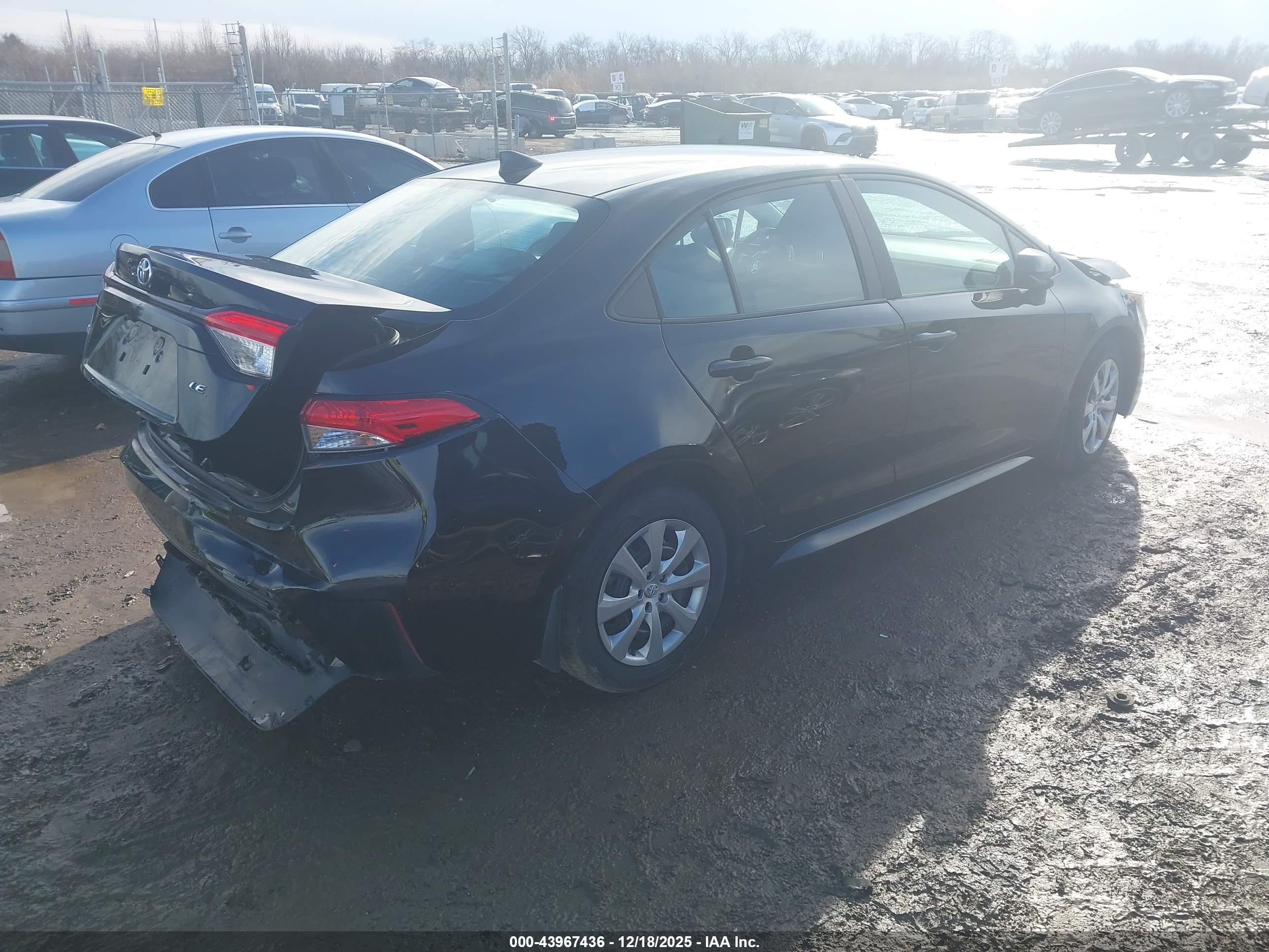 TOYOTA COROLLA image 4