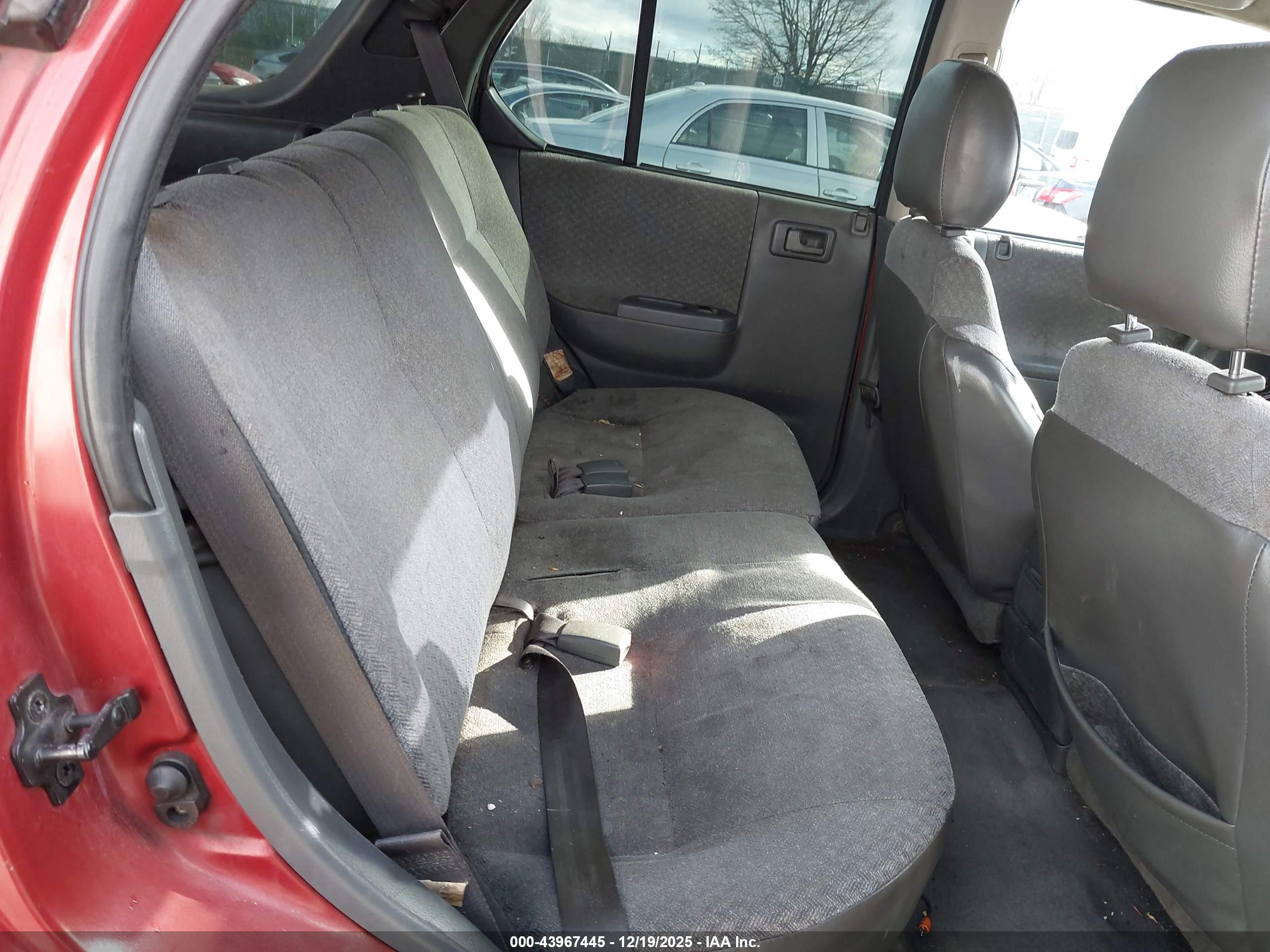 HONDA PASSPORT image 8