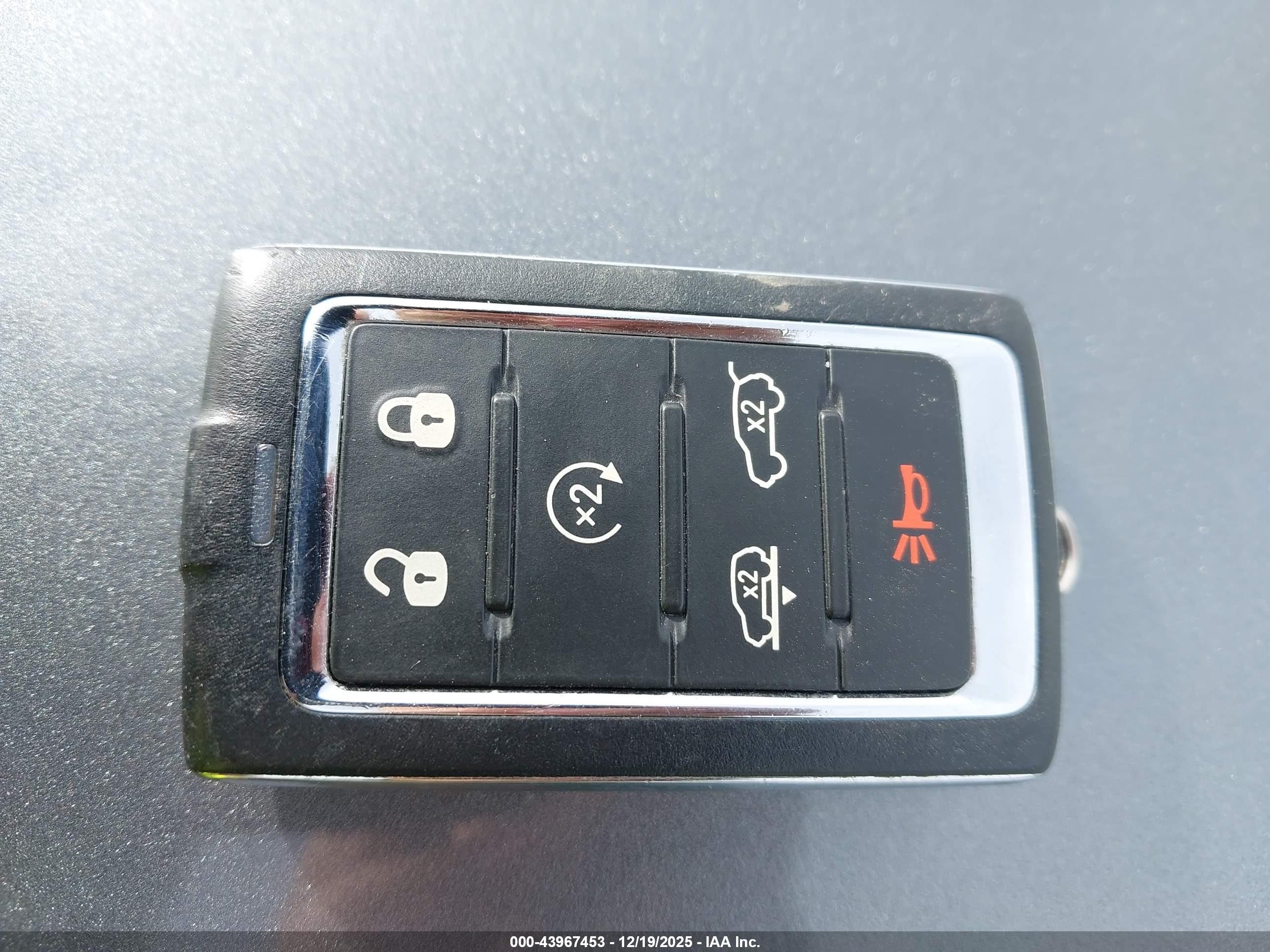 JEEP GRAND image 11
