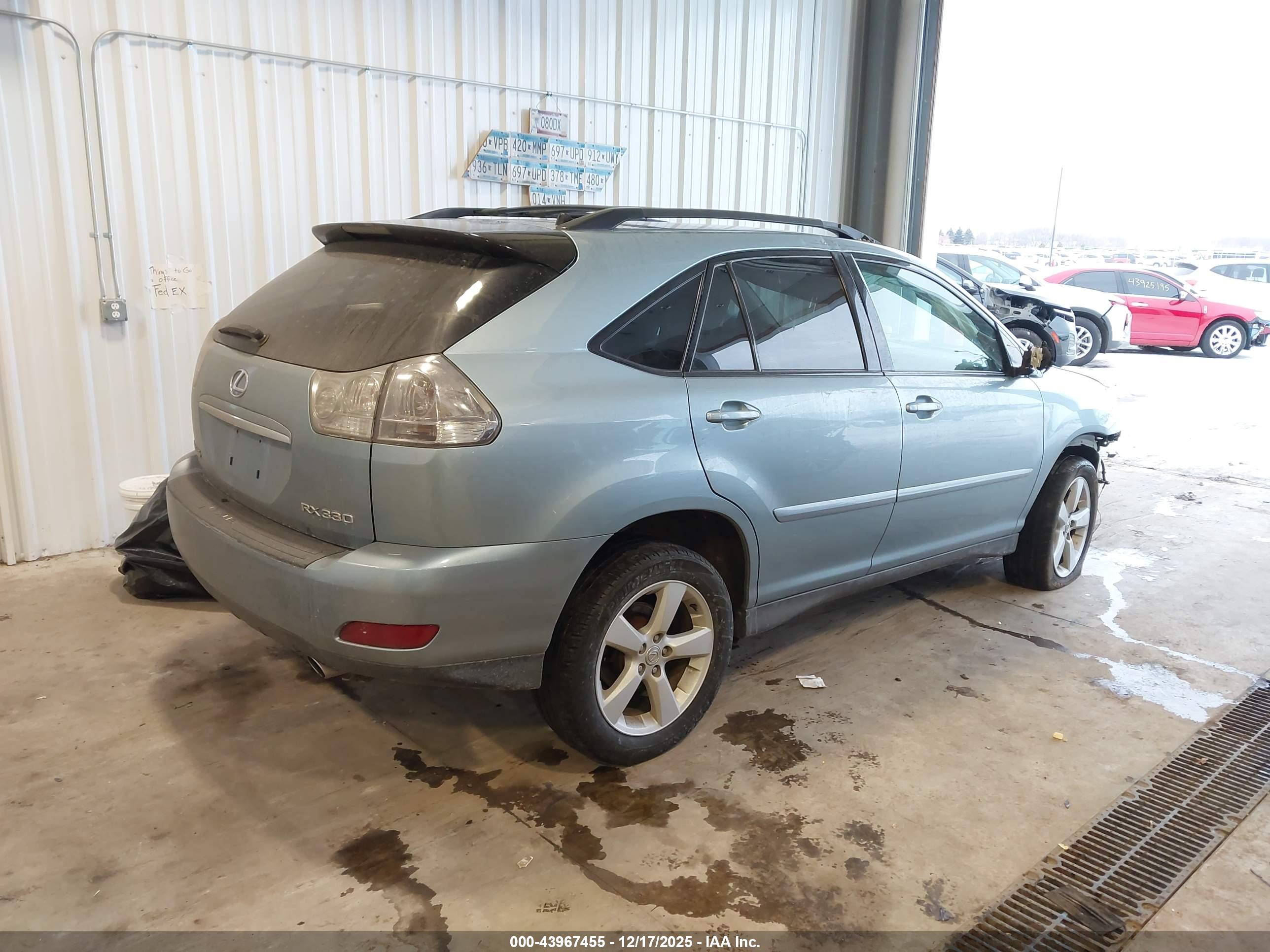 LEXUS RX image 4