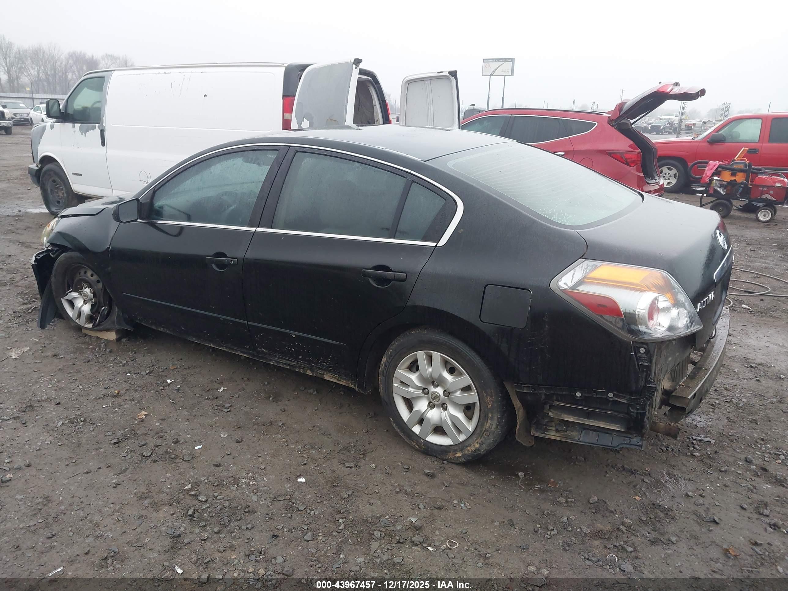 NISSAN ALTIMA image 3