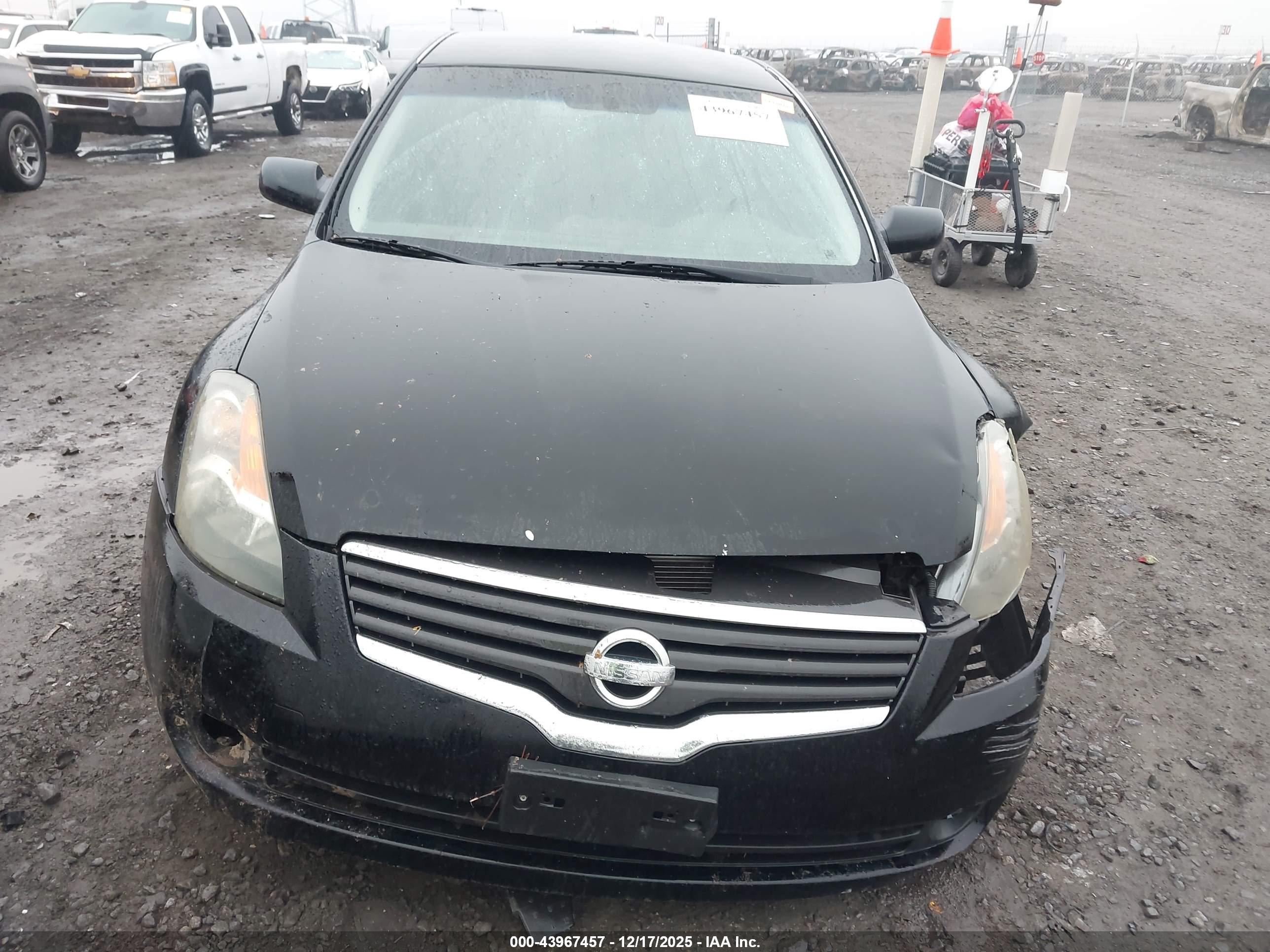 NISSAN ALTIMA image 6