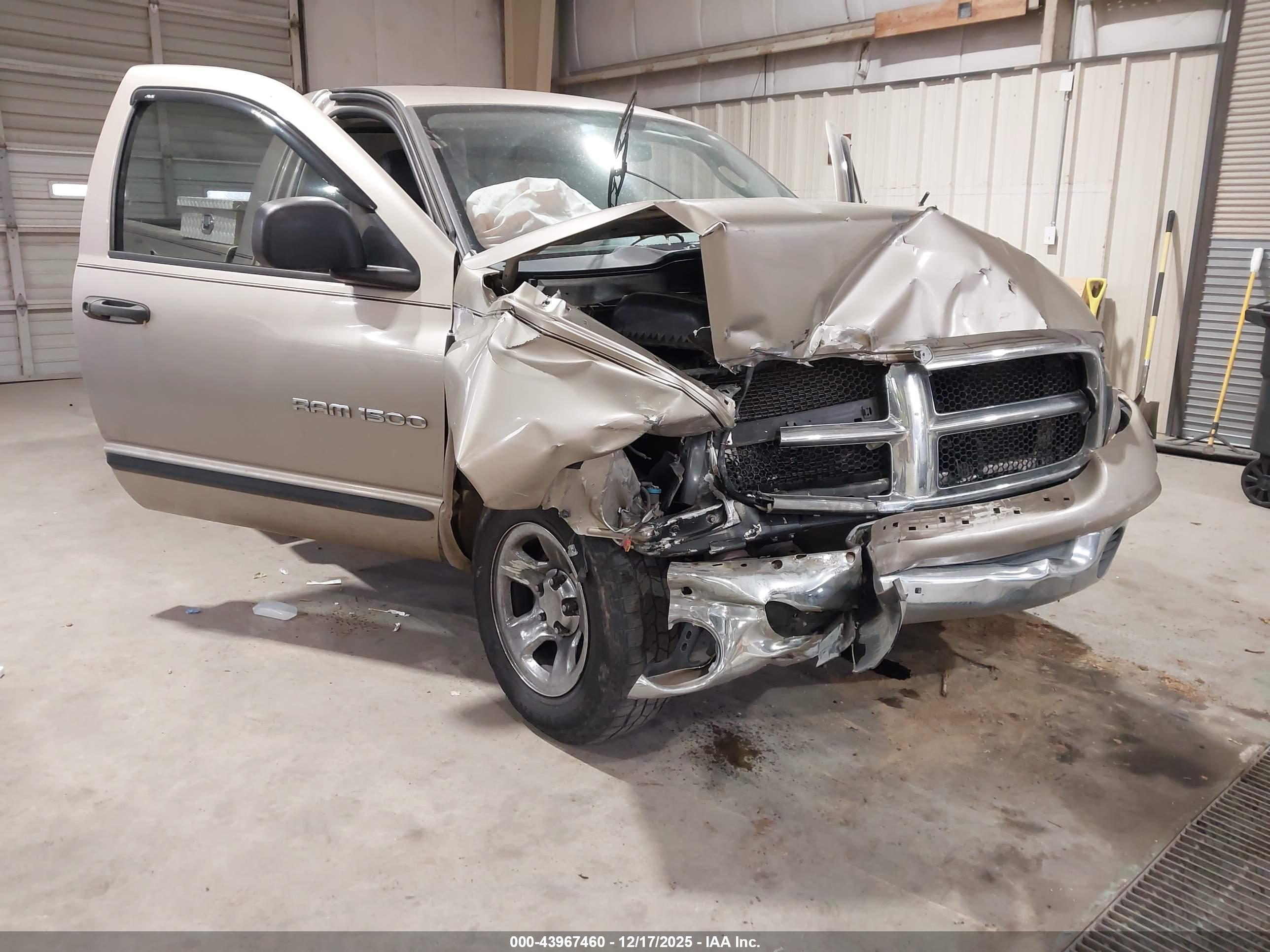 DODGE RAM image 6