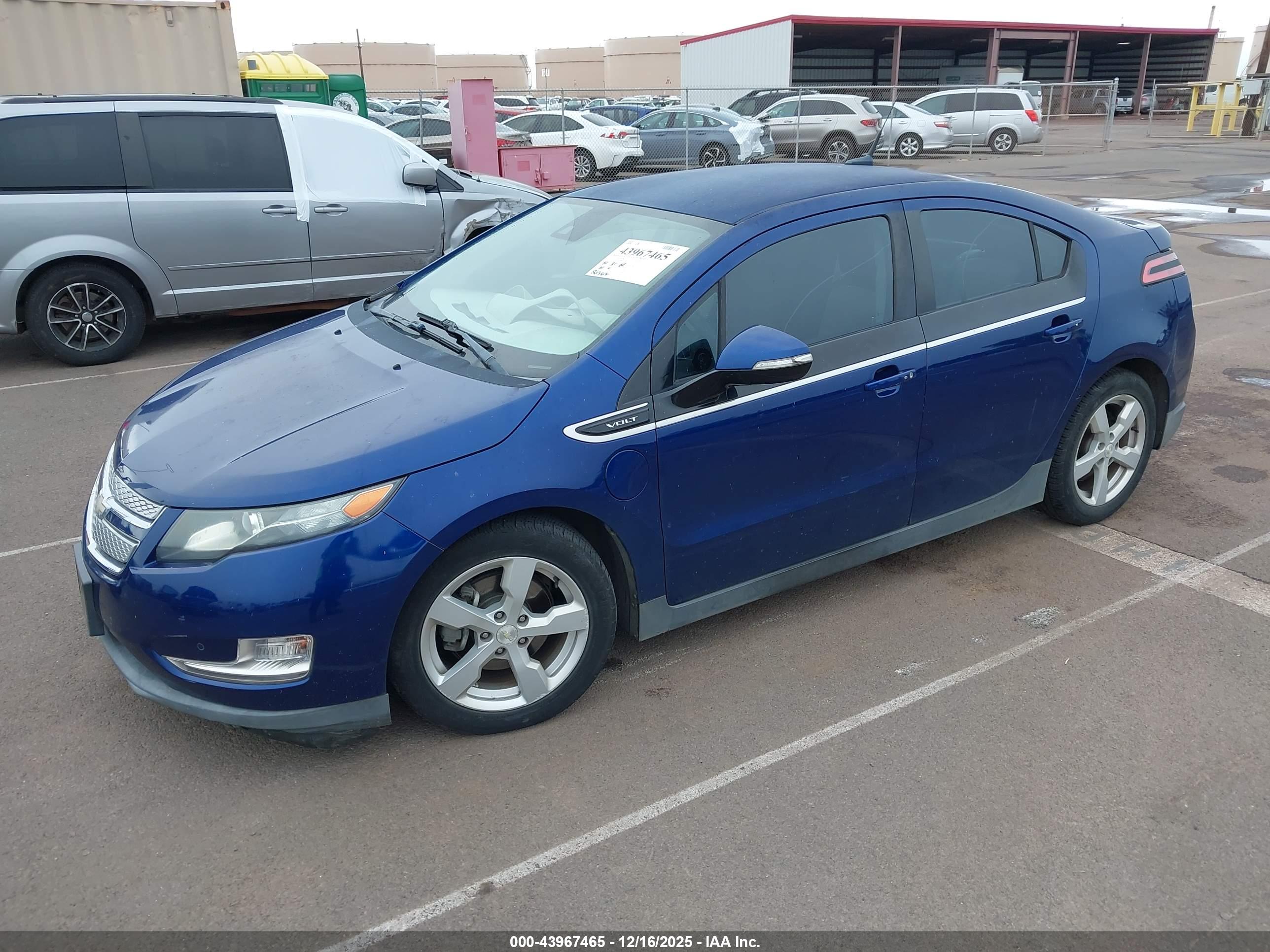 CHEVROLET VOLT image 2