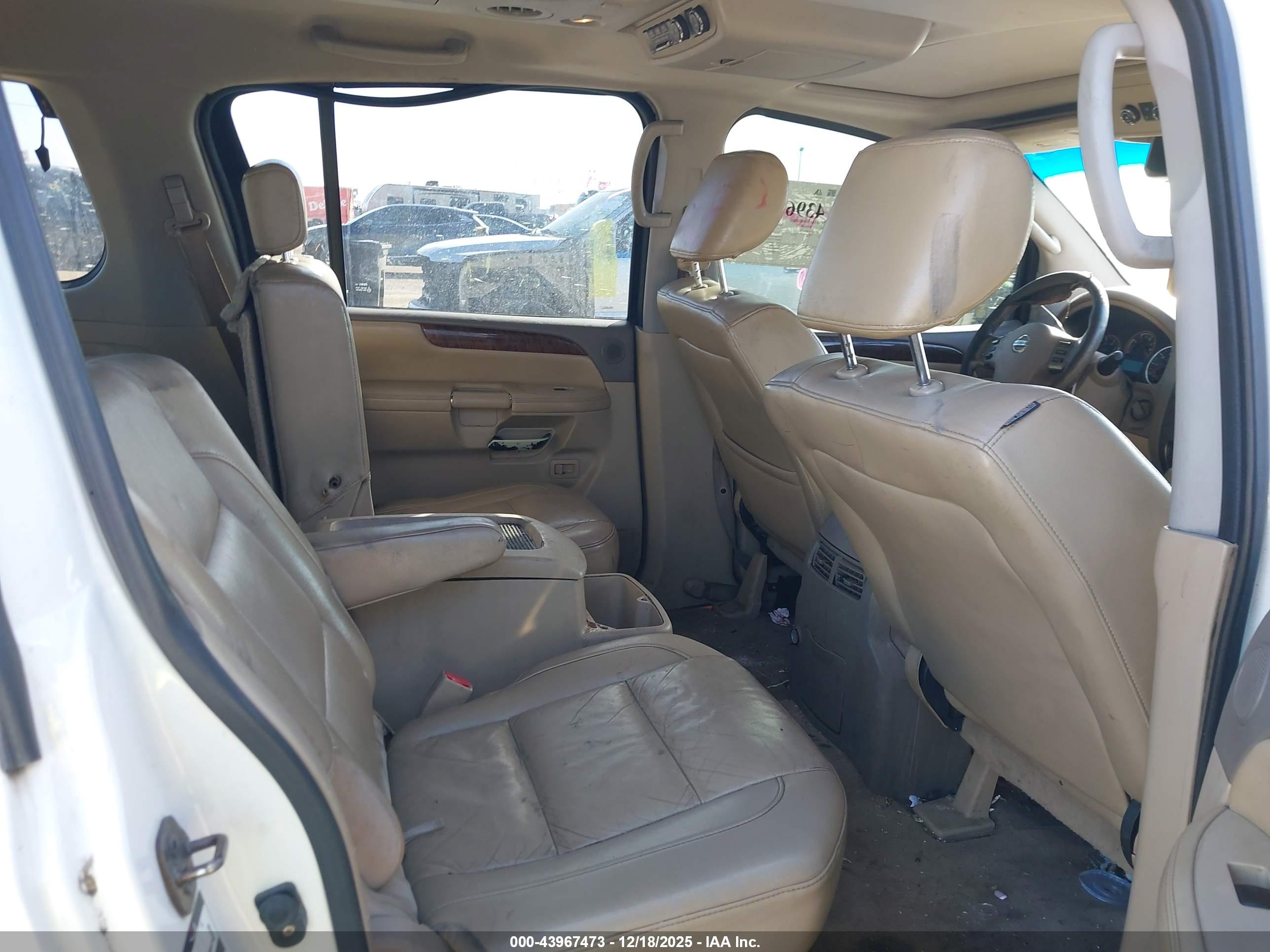 NISSAN ARMADA image 8