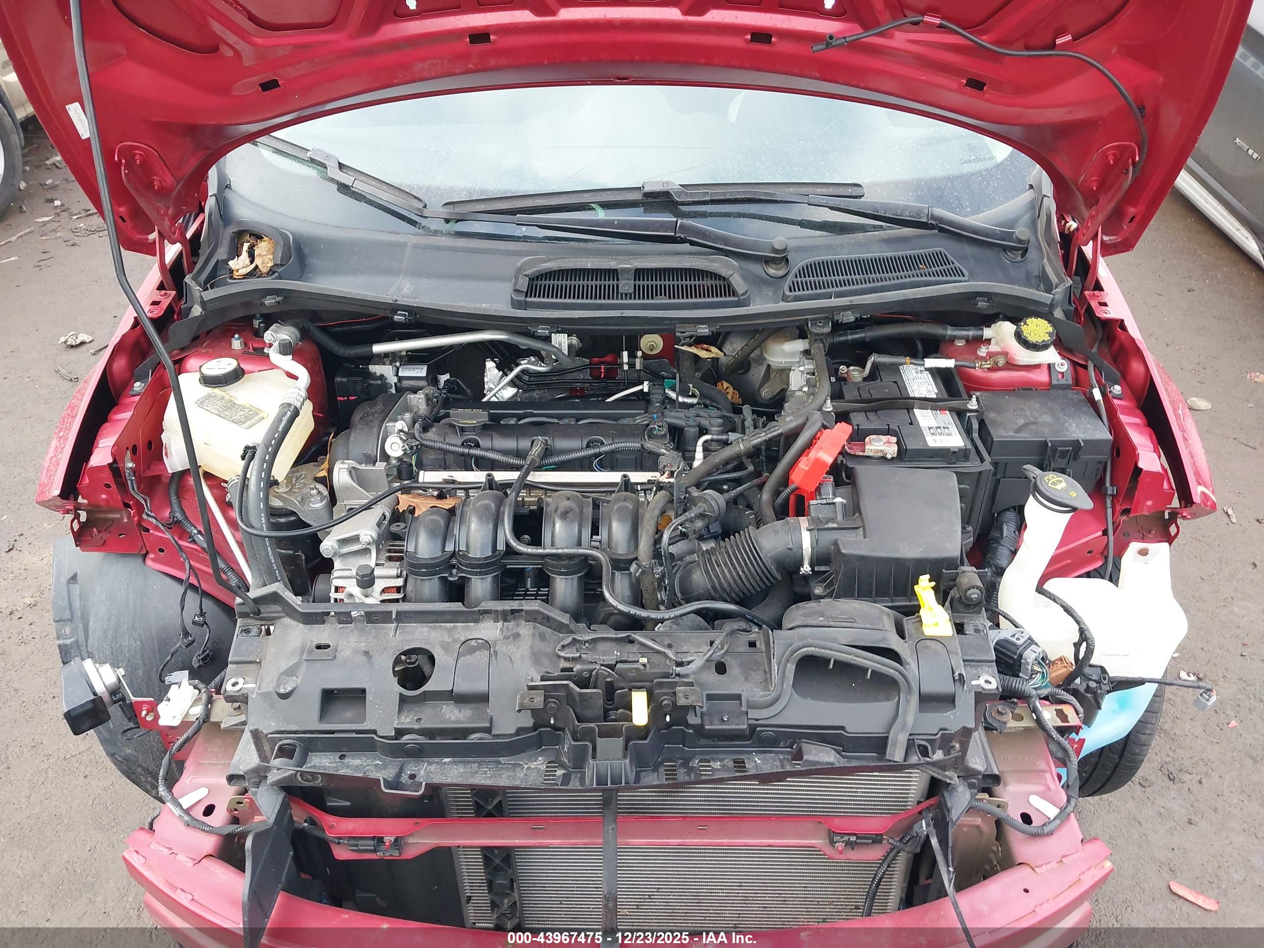 FORD FIESTA image 10