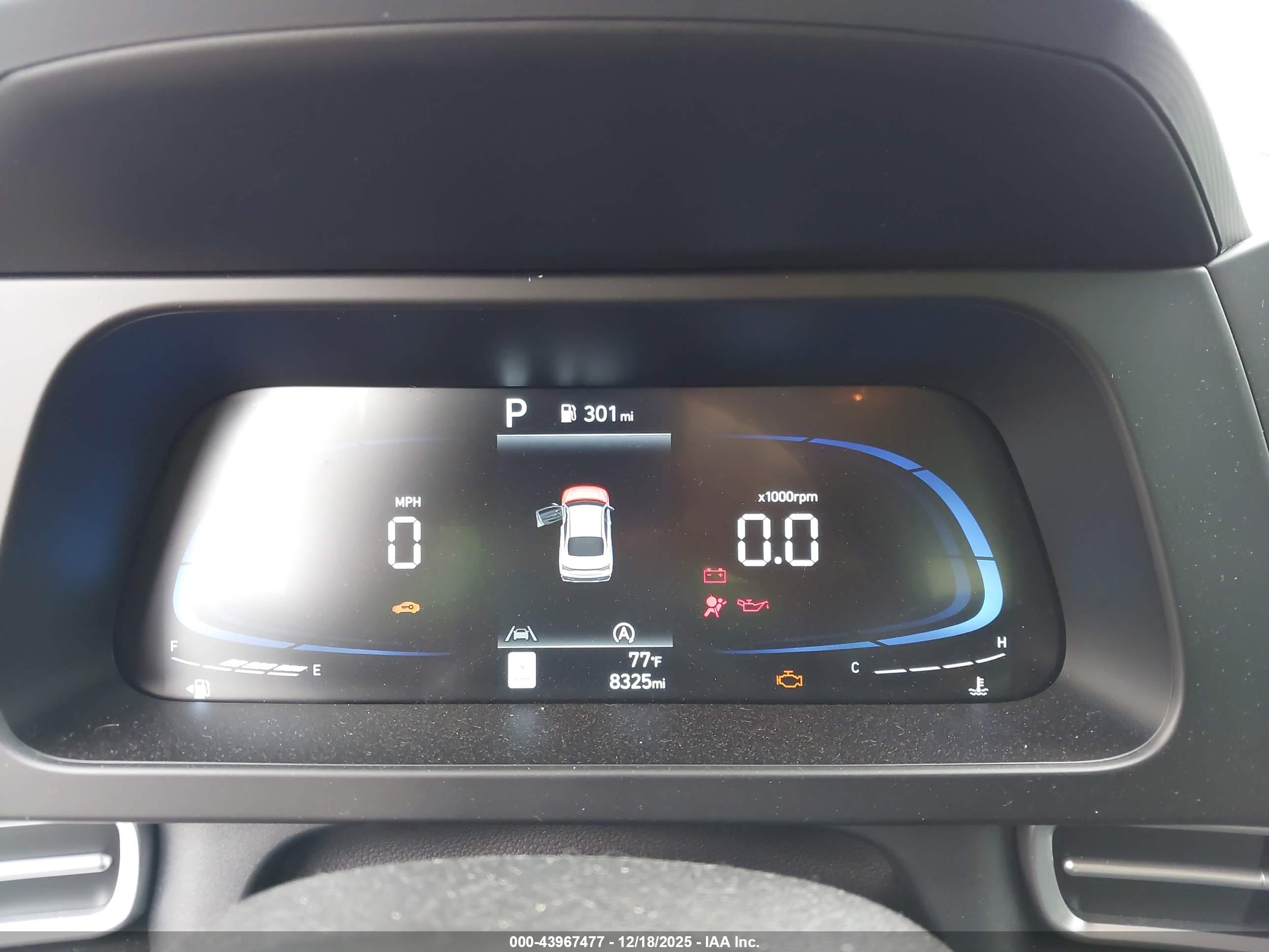 HYUNDAI ELANTRA image 7