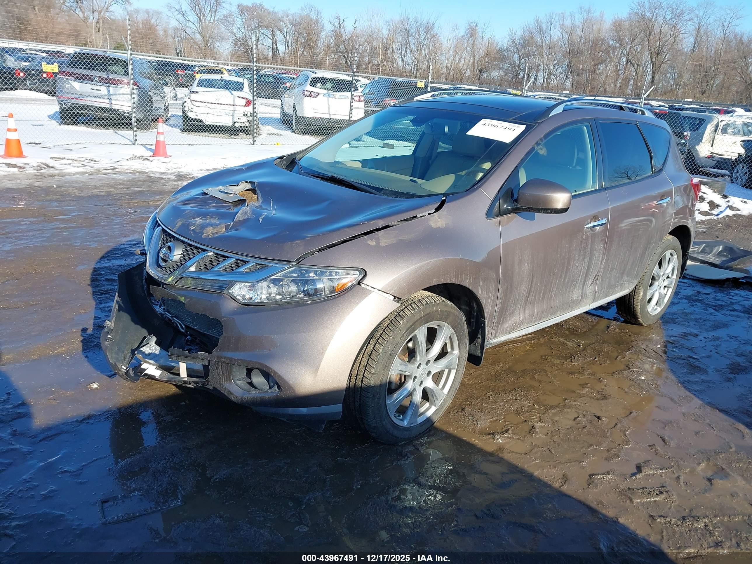 NISSAN MURANO image 2