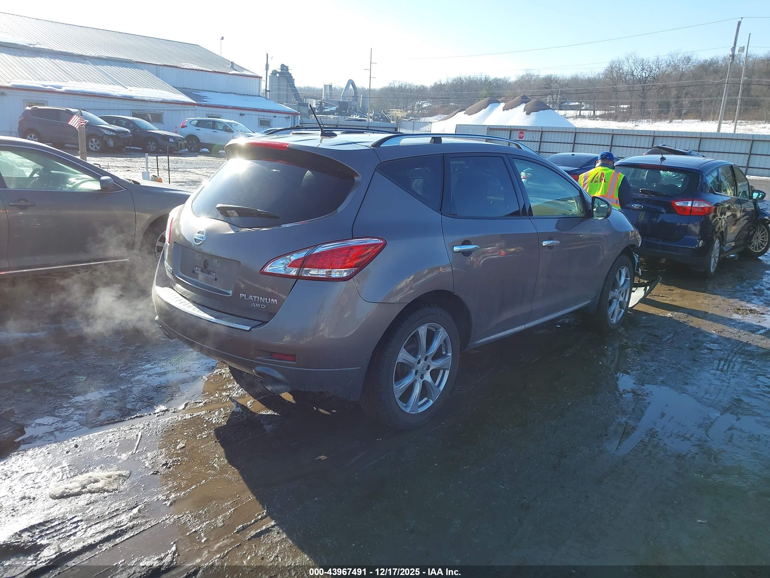 NISSAN MURANO image 4