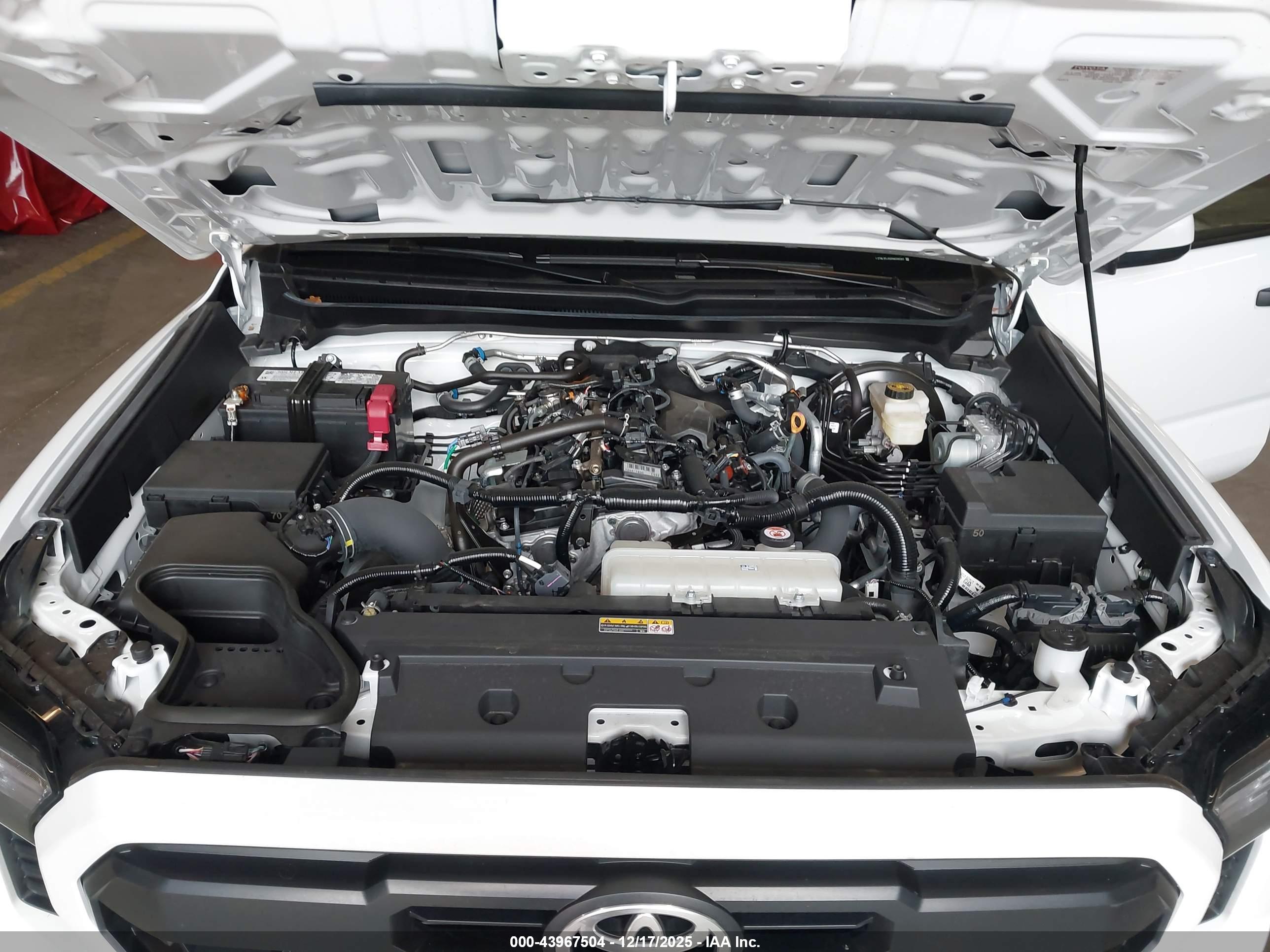 TOYOTA TACOMA image 10
