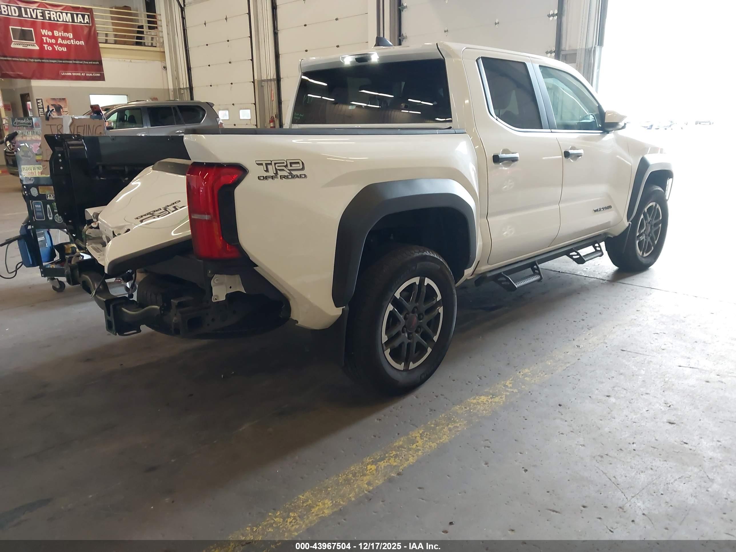 TOYOTA TACOMA image 4