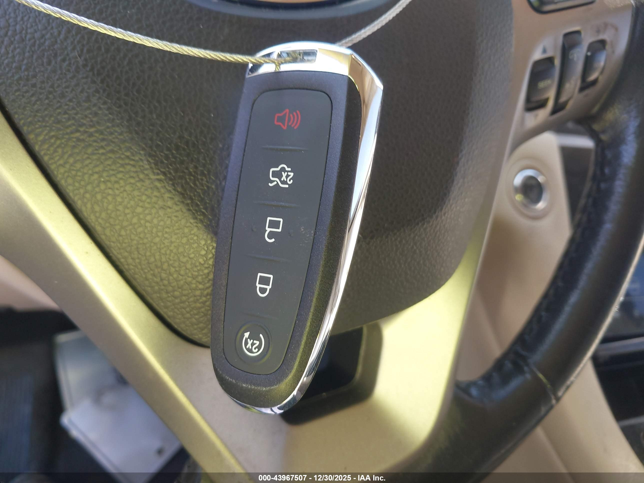 FORD TAURUS image 11