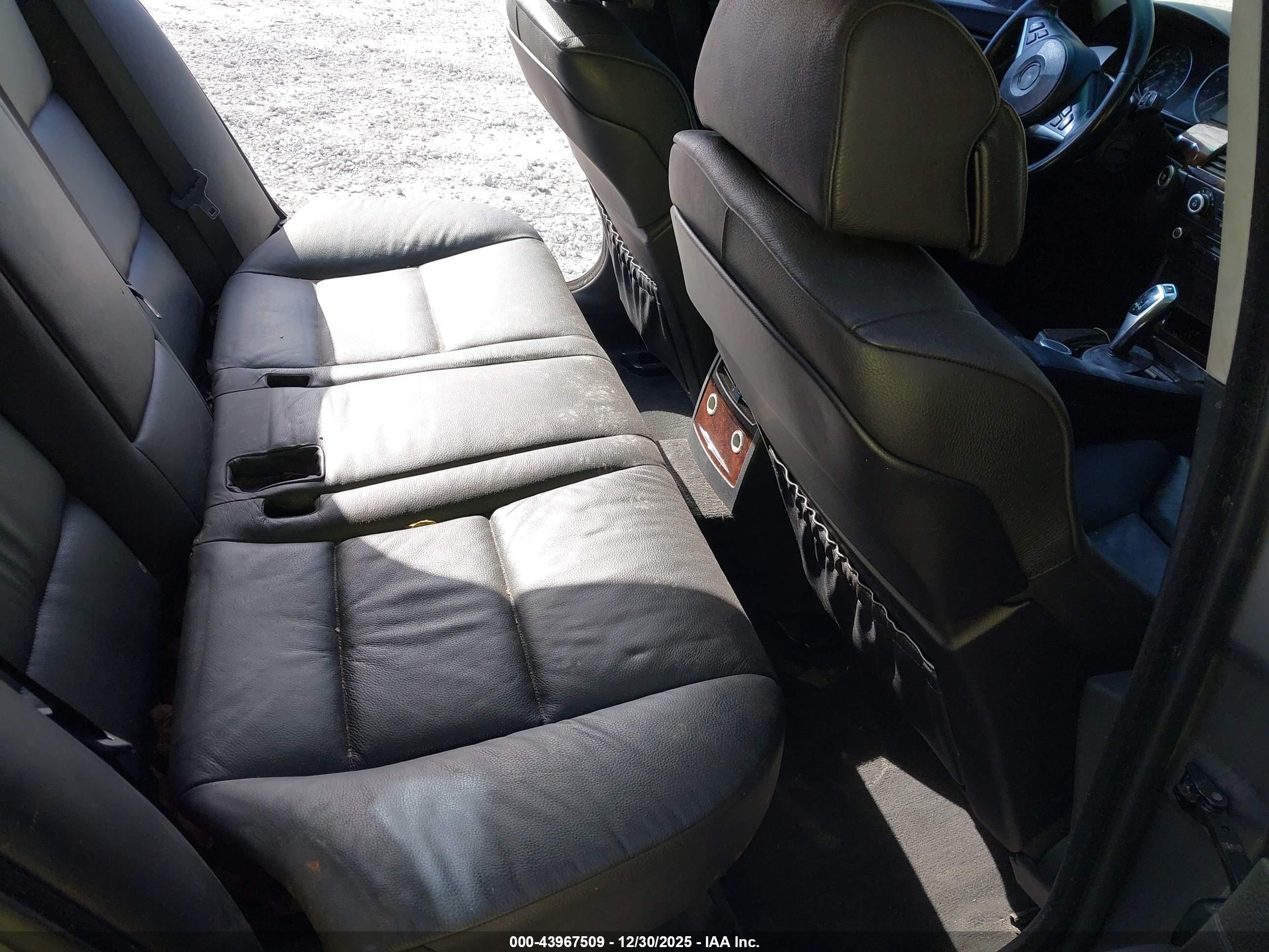 BMW 535I image 8
