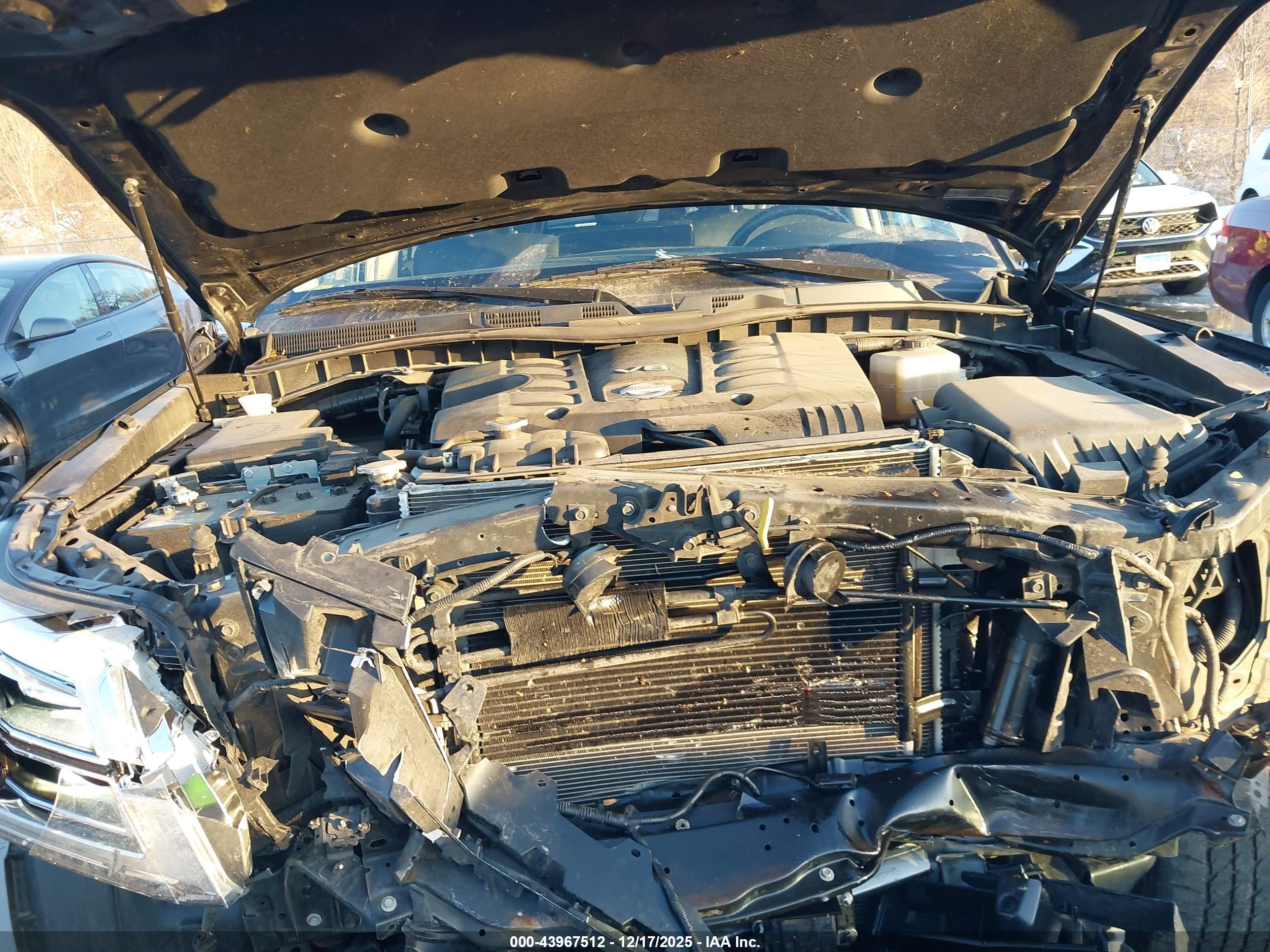 NISSAN ARMADA image 10