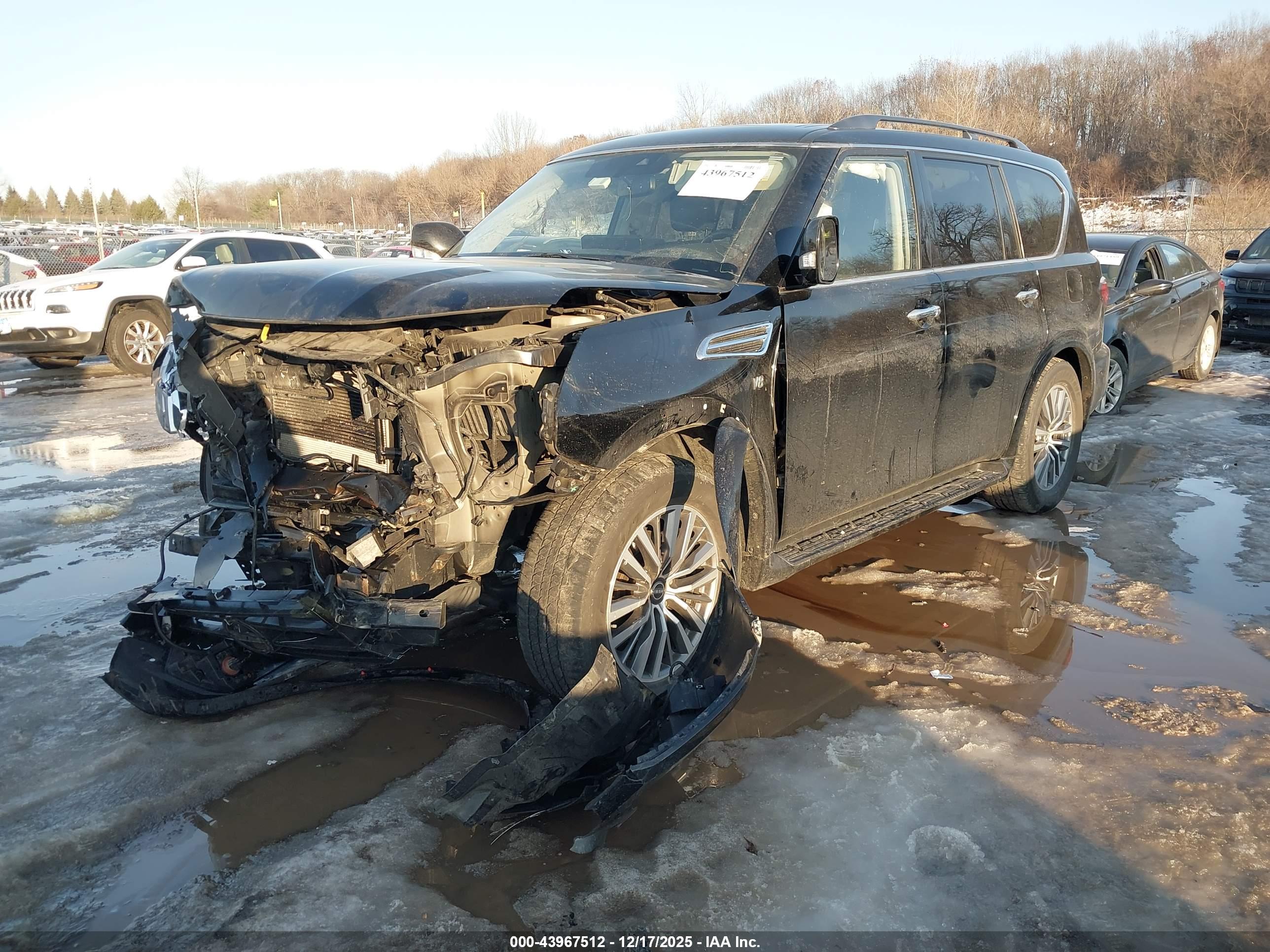 NISSAN ARMADA image 2