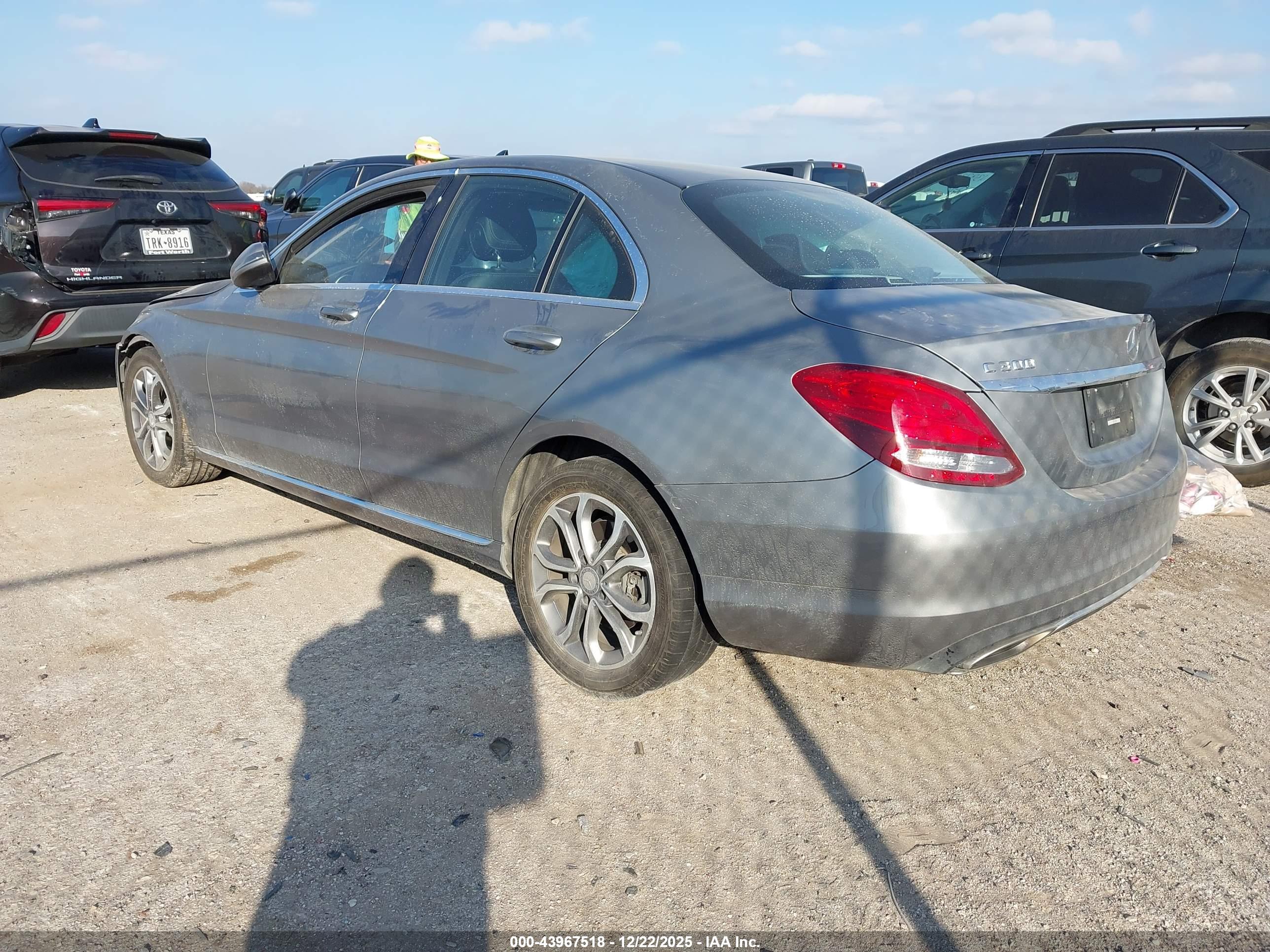 MERCEDES-BENZ C image 3