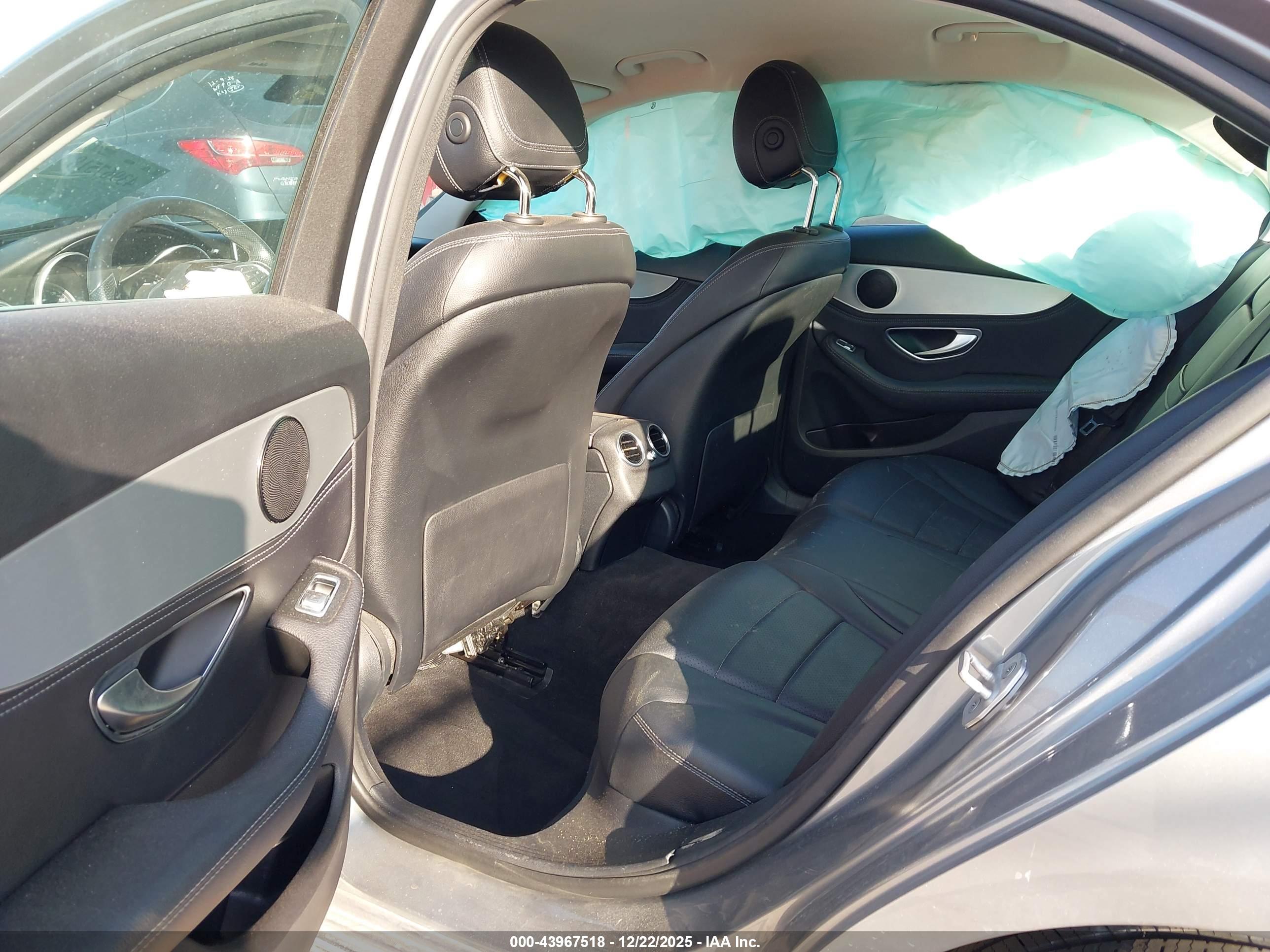 MERCEDES-BENZ C image 8