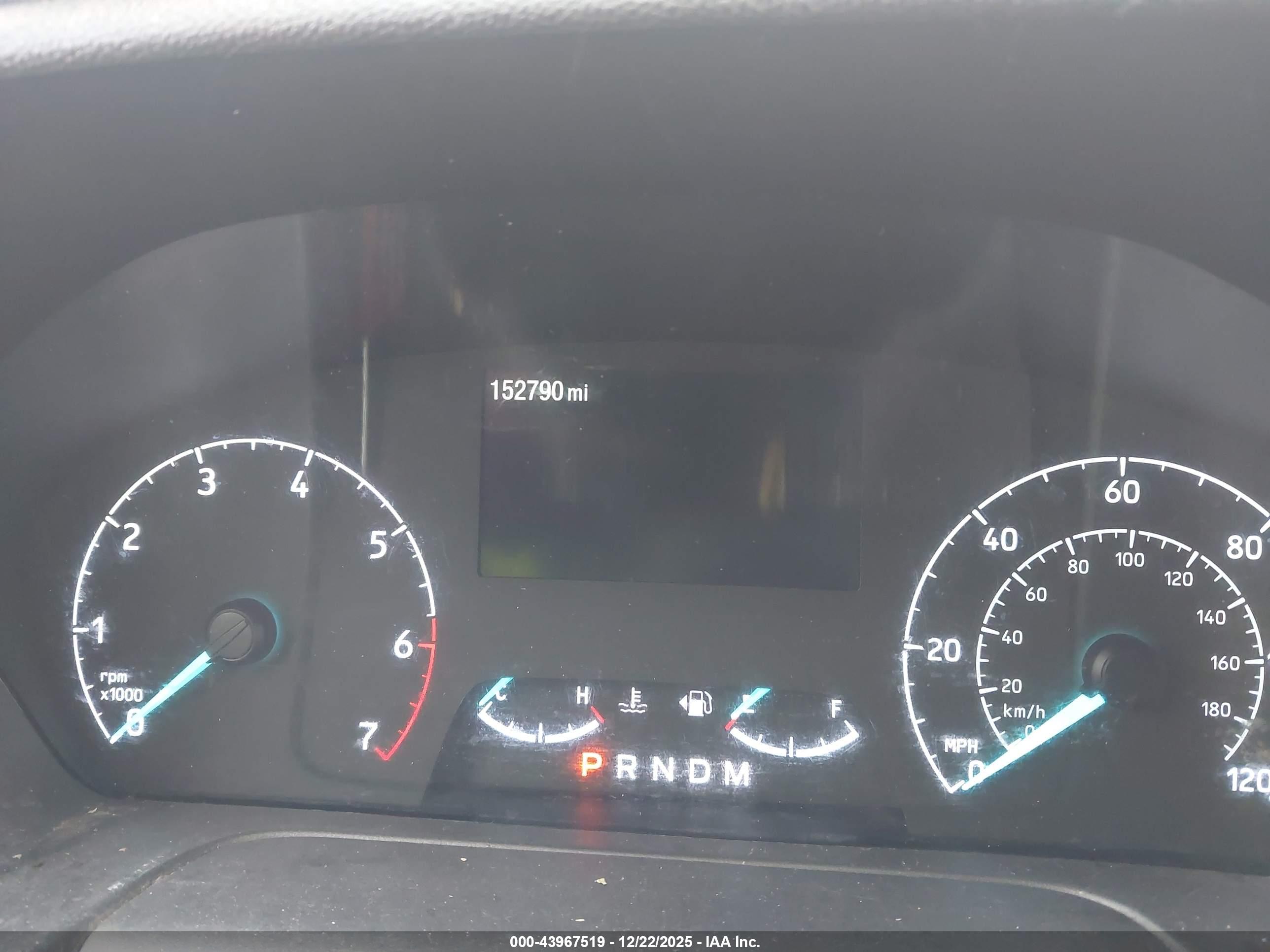 FORD TRANSIT-150 image 7