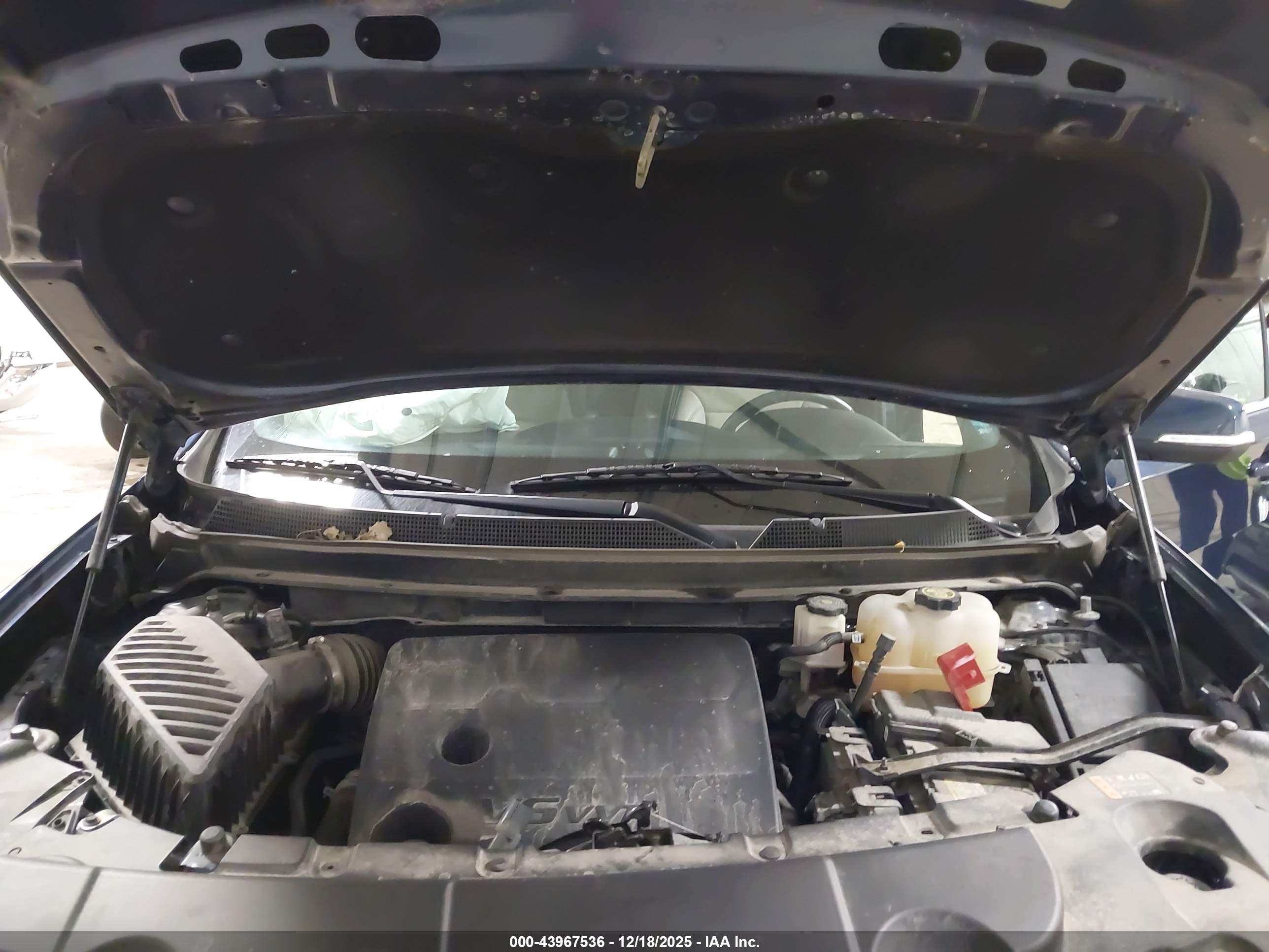 CHEVROLET TRAVERSE image 10