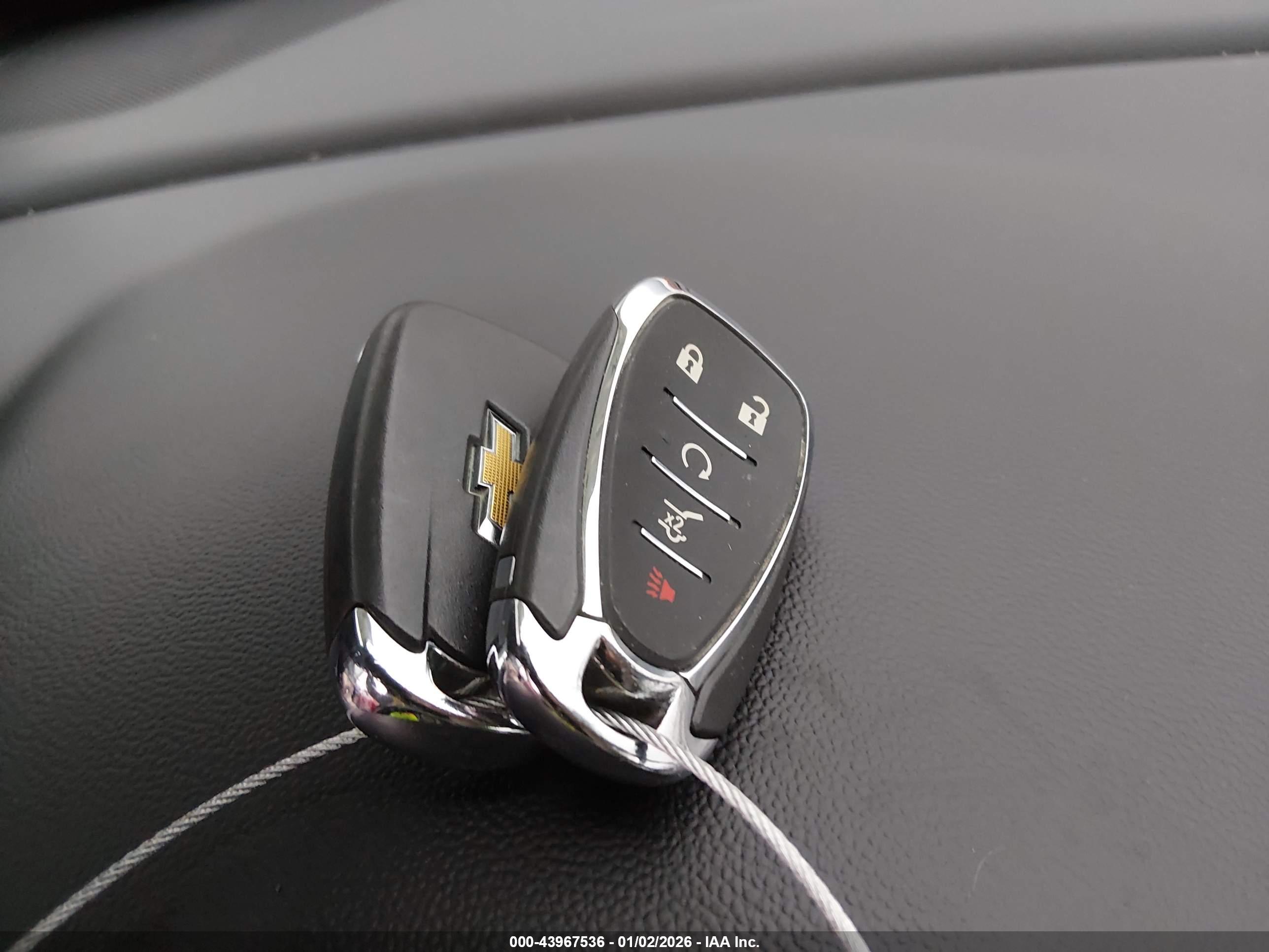 CHEVROLET TRAVERSE image 11