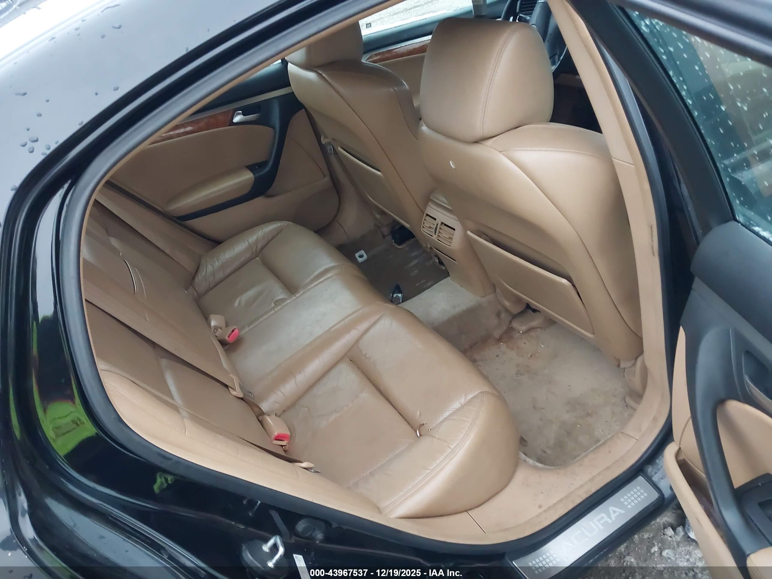 ACURA TL image 8