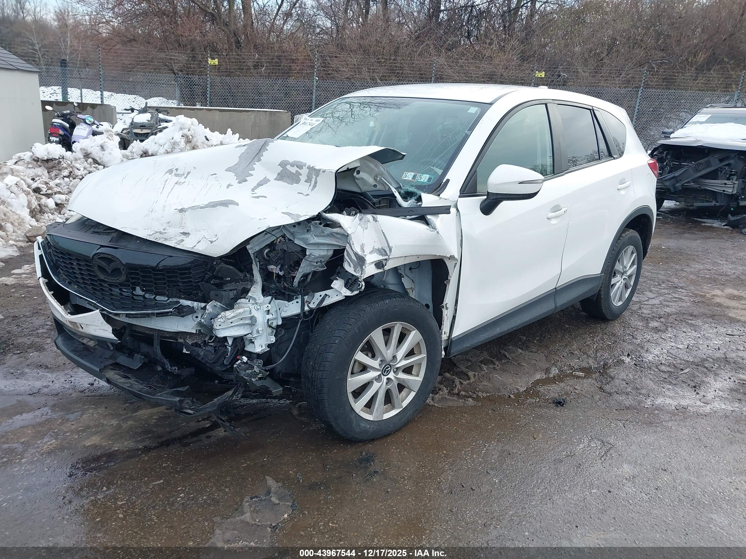 MAZDA CX-5 image 2