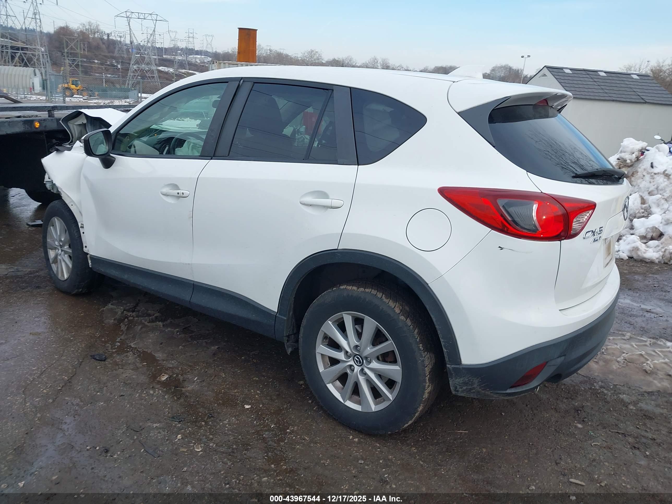 MAZDA CX-5 image 3