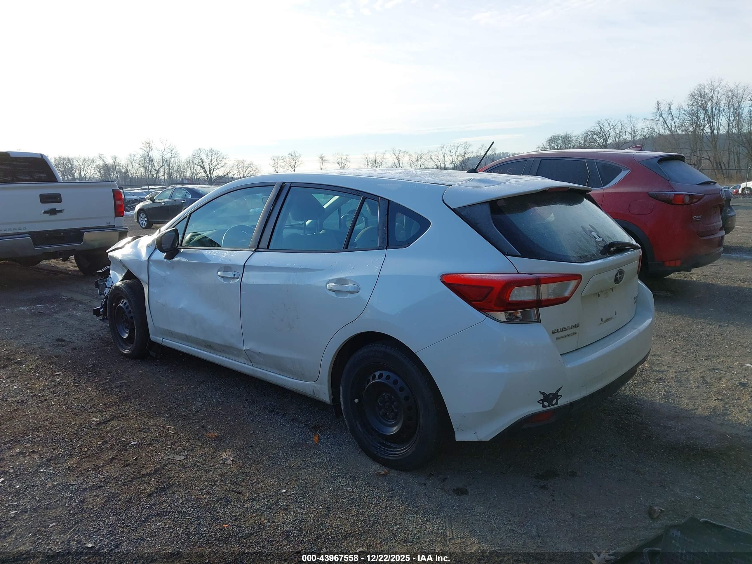 SUBARU IMPREZA image 3
